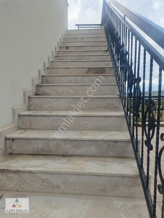 Torbalı Demirci Köyünde Satılık 2 Kat Bina — fotoğraf 10