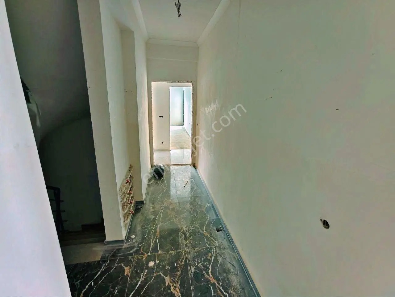 Uytundan Edremit Gazicelalde Arakat 1 Aya Teslim Sıfır 2+1 Daire — fotoğraf 13