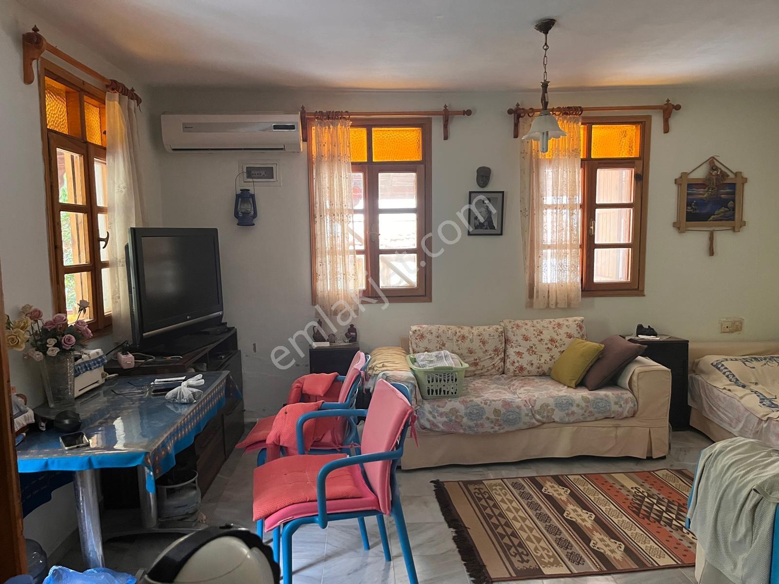 Mordoğan Emlaktan 4+1 Satılık Villa — fotoğraf 7