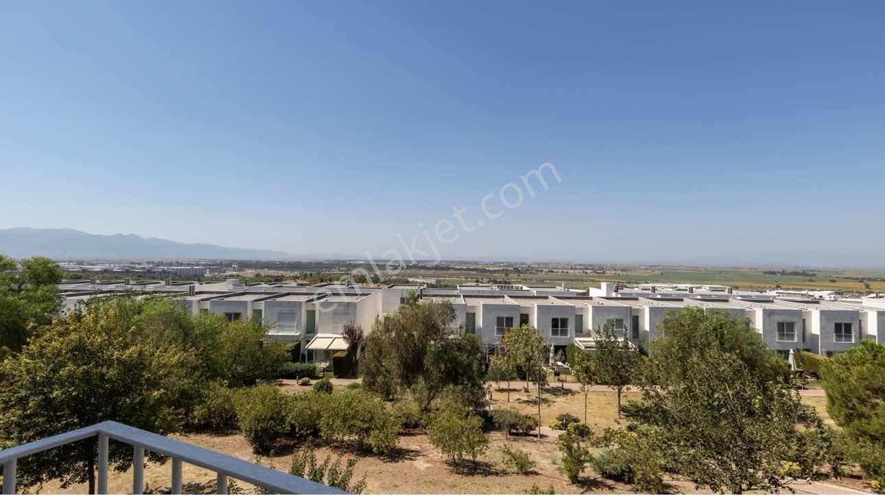 35.sokak Sitesi Körfez Manzaralı 3+1 Balkonlu Satılık — fotoğraf 28