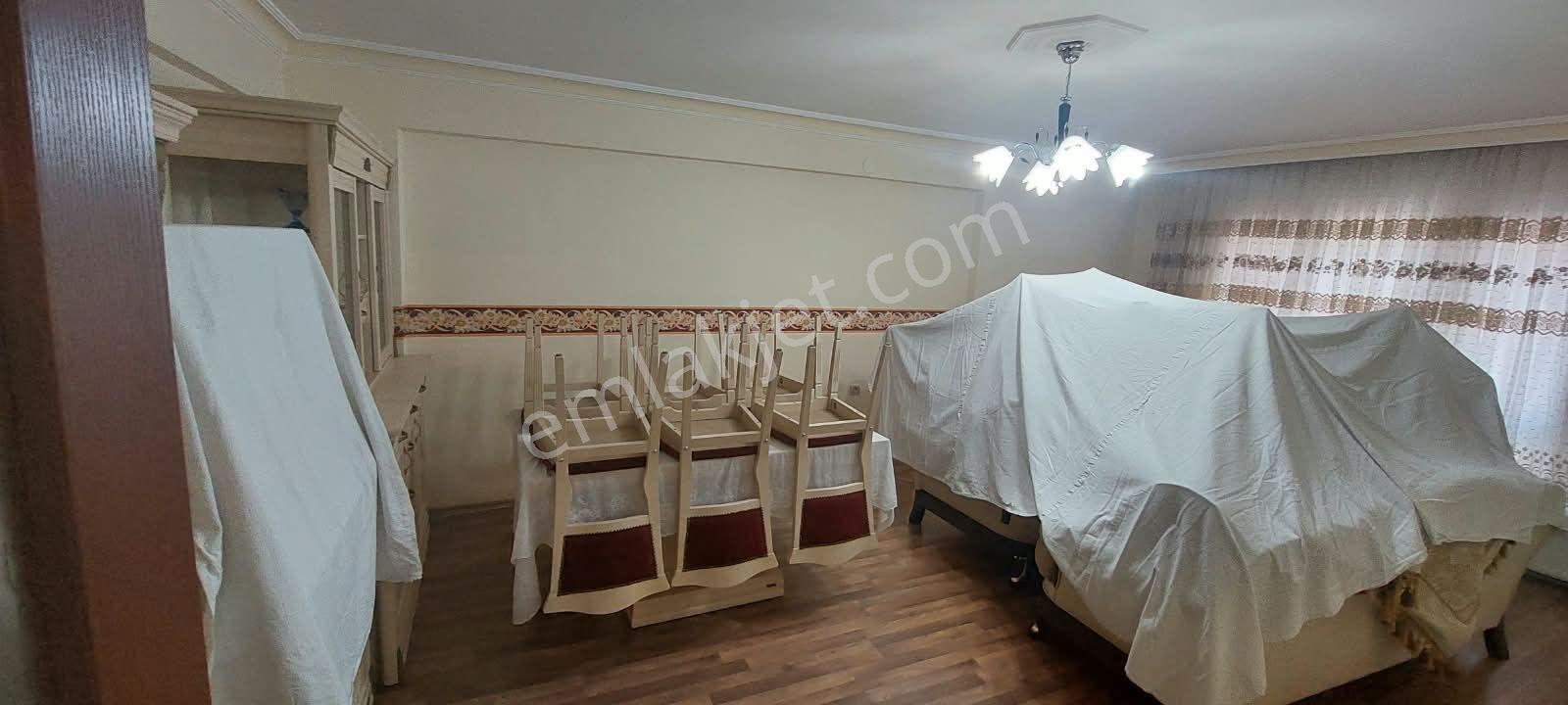 Toprak Emlaktan Ank Keçiören Aktepe Mah De 3+1 Cadde Üzerinde Daire — fotoğraf 11