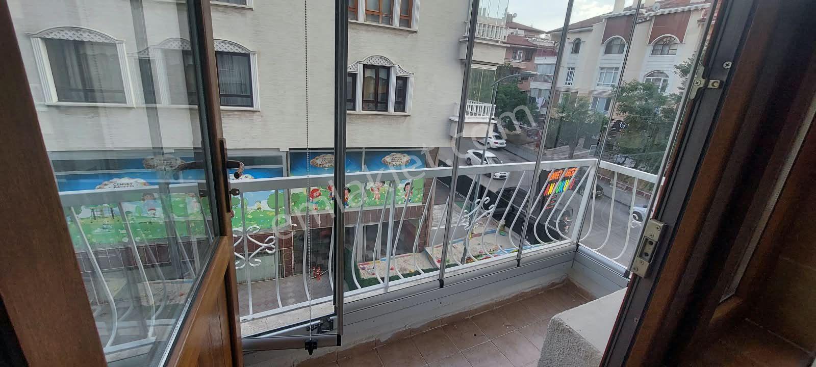 Toprak Emlaktan Ank Keçiören Aktepe Mah De 3+1 Cadde Üzerinde Daire — fotoğraf 15