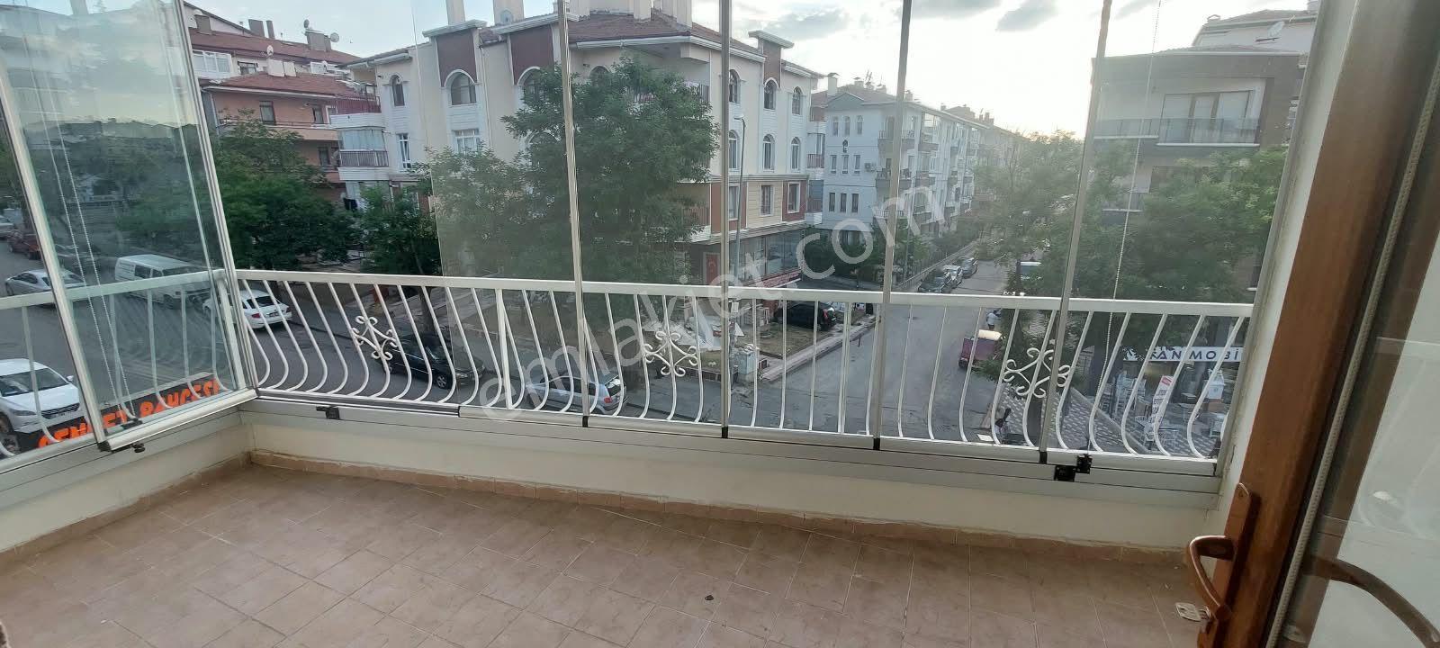 Toprak Emlaktan Ank Keçiören Aktepe Mah De 3+1 Cadde Üzerinde Daire — fotoğraf 20