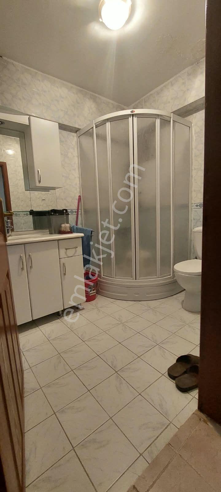 Toprak Emlaktan Ank Keçiören Aktepe Mah De 3+1 Cadde Üzerinde Daire — fotoğraf 25