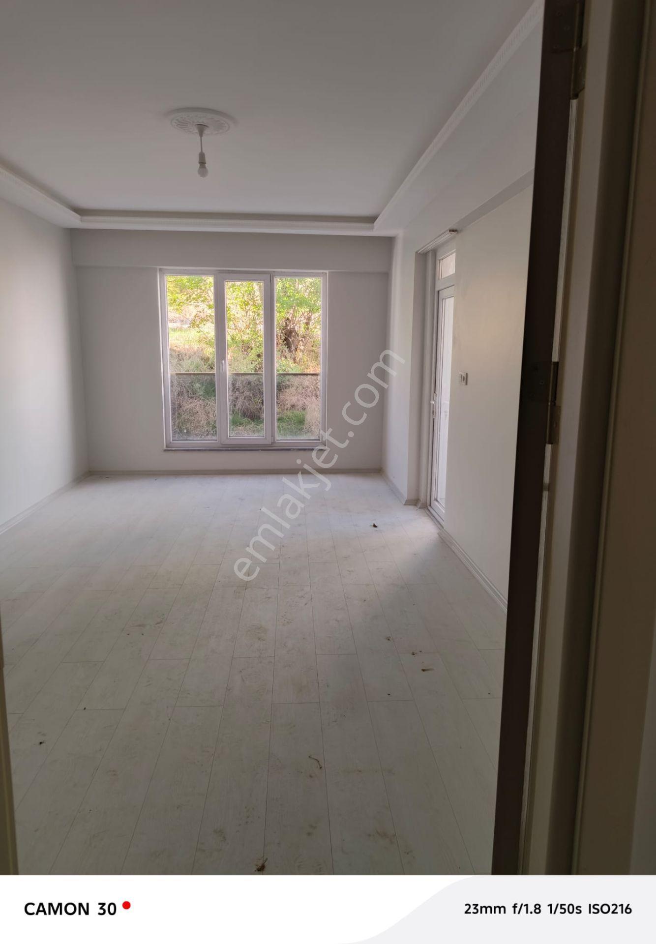 Yunusemre Mah.kemerköprü Altında 2+1 Satılık Daire — fotoğraf 7