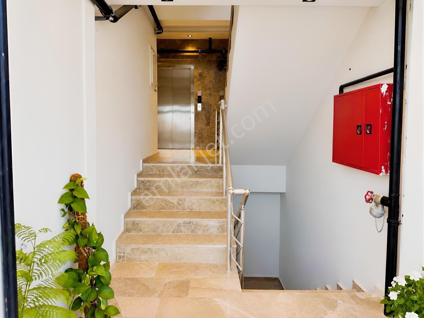 Aktif'den Kocavilayet'te Satılık 3+1 Havuzlu, Lüx, Sıfır Daire — fotoğraf 24
