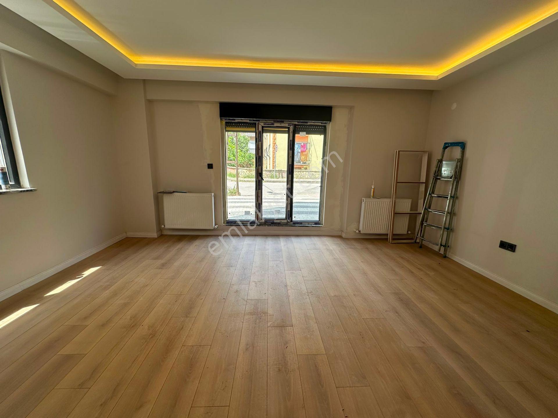 Mertcan'dan Hürriyet Mah Balkonlu 3+1 Ebeveyn Banyolu Lüks Daire — fotoğraf 5