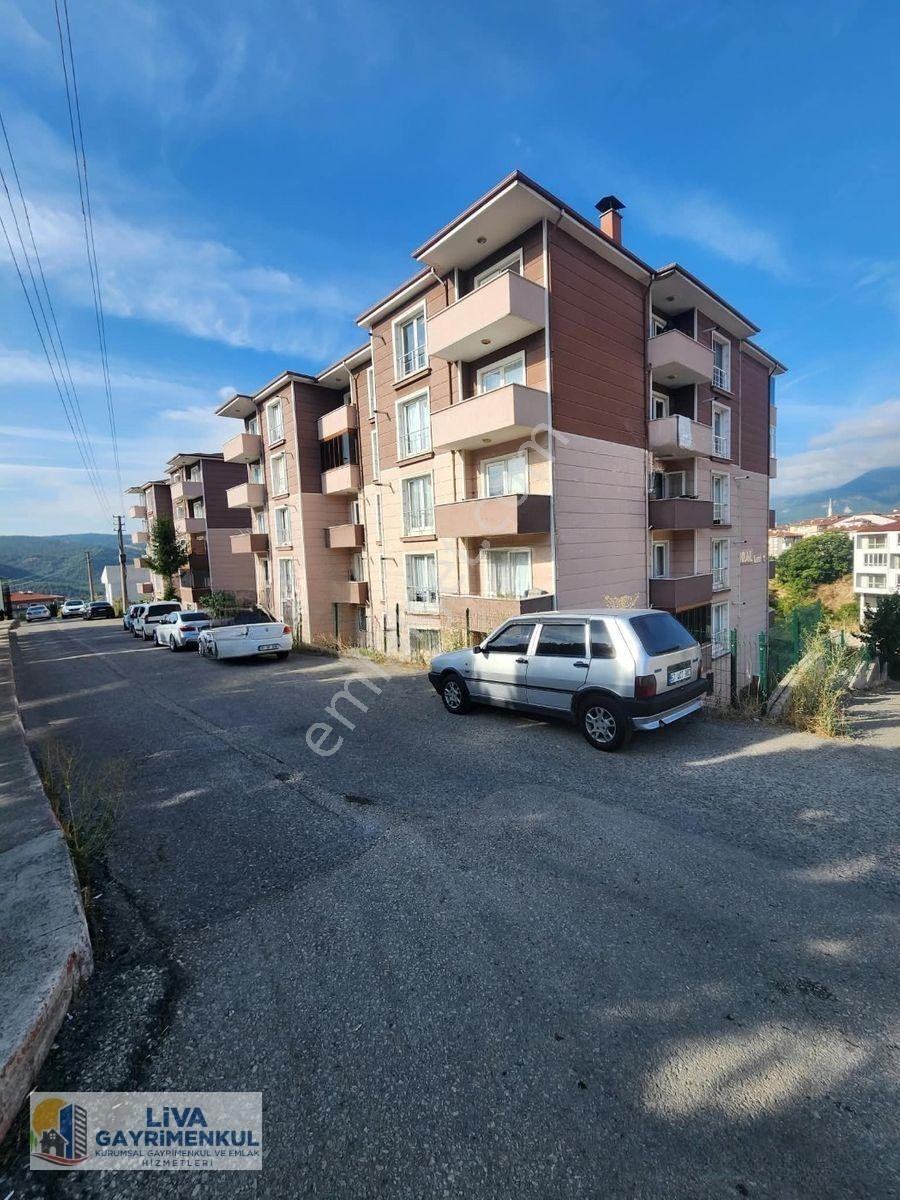 Karabük 100.yıl Mahallesinde Satılık Merkezi Konumda 1+1 Daire — fotoğraf 6