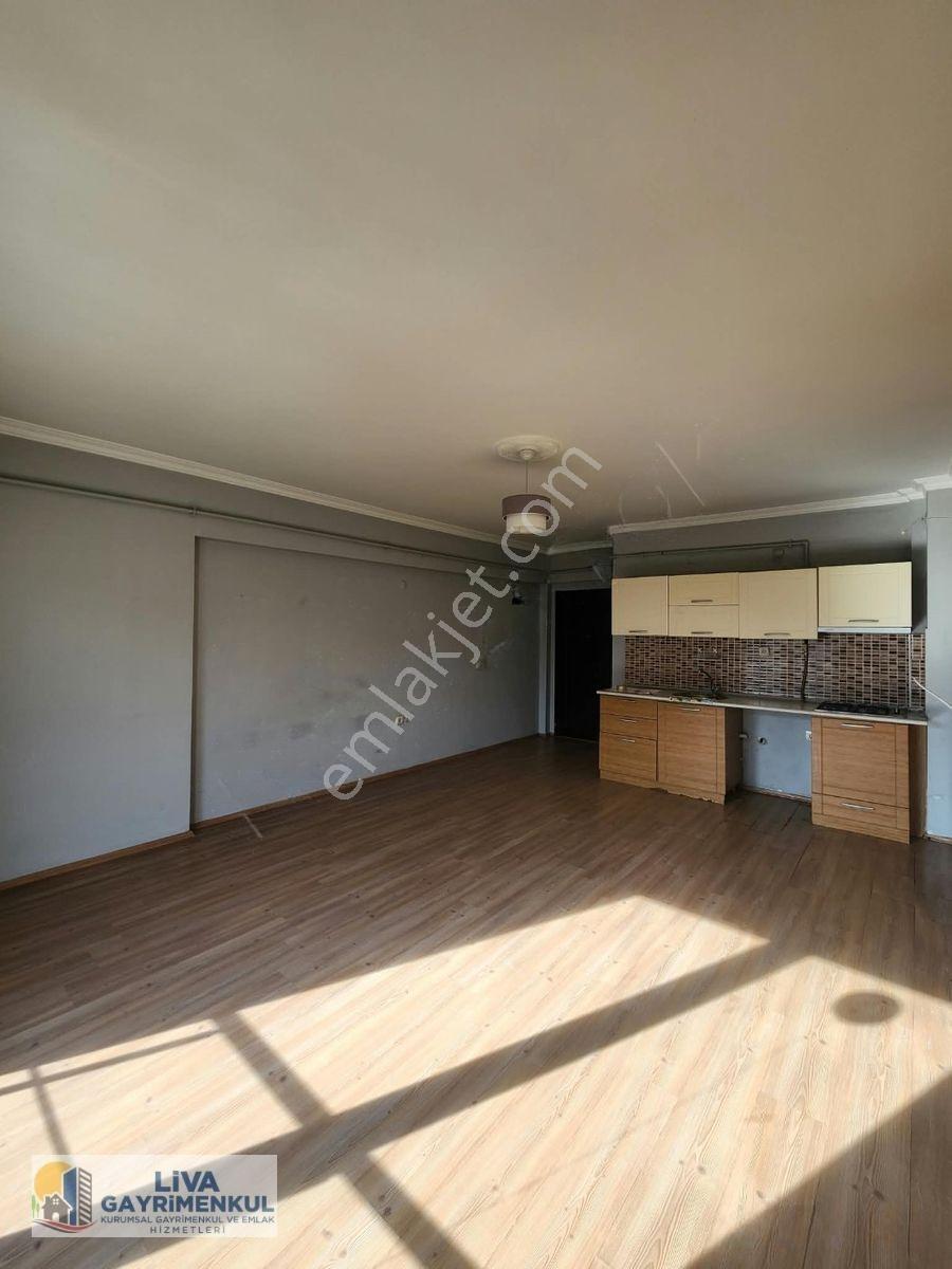 Karabük 100.yıl Mahallesinde Satılık Merkezi Konumda 1+1 Daire — fotoğraf 32