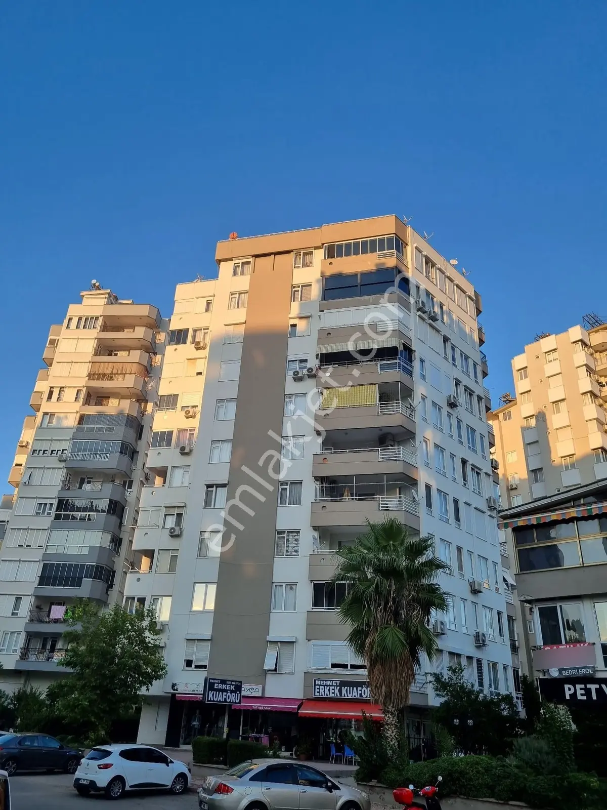 Satılık Bakımlı Ve Geniş 3+1 Daire