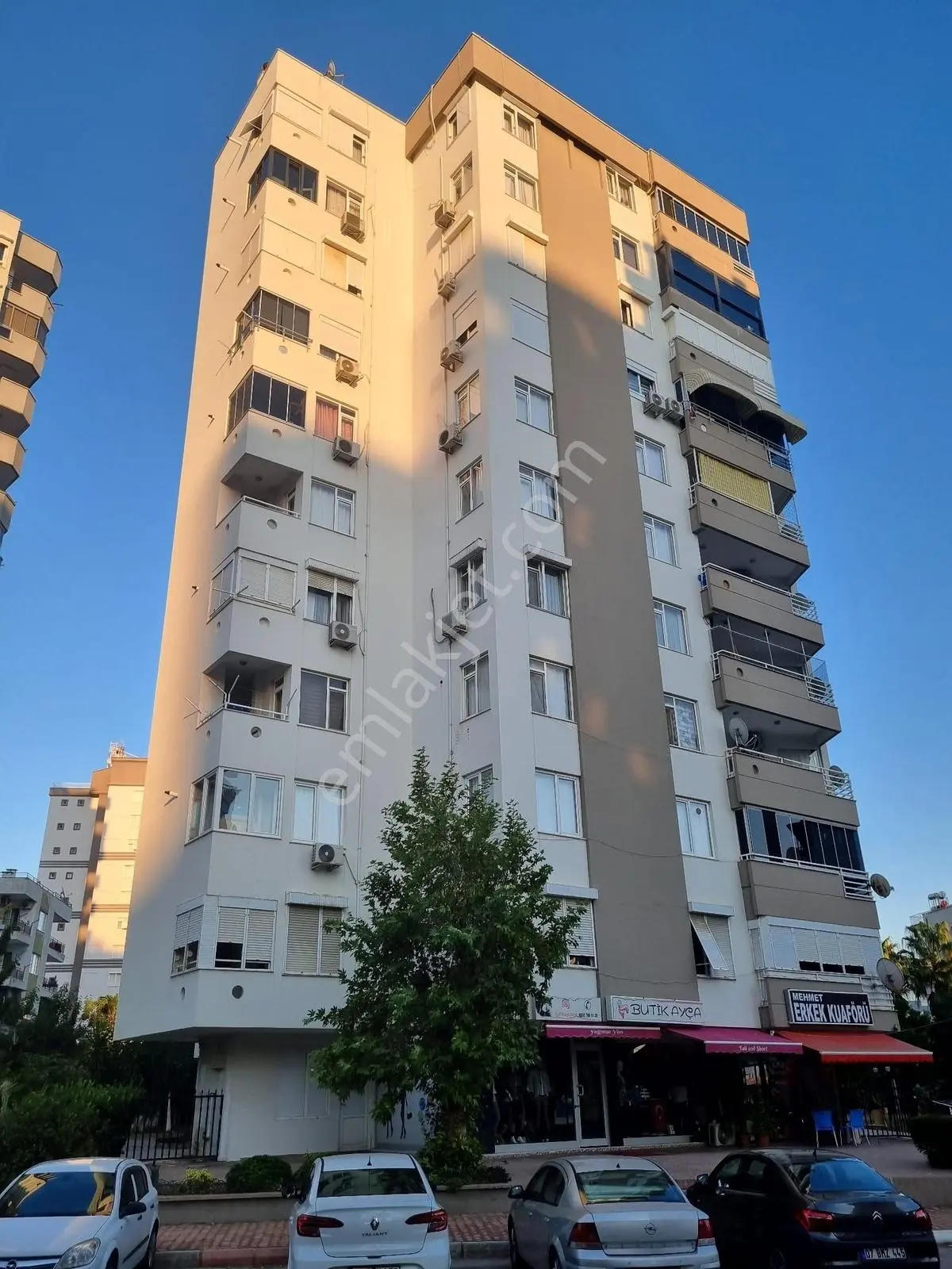 Satılık Bakımlı Ve Geniş 3+1 Daire — fotoğraf 2