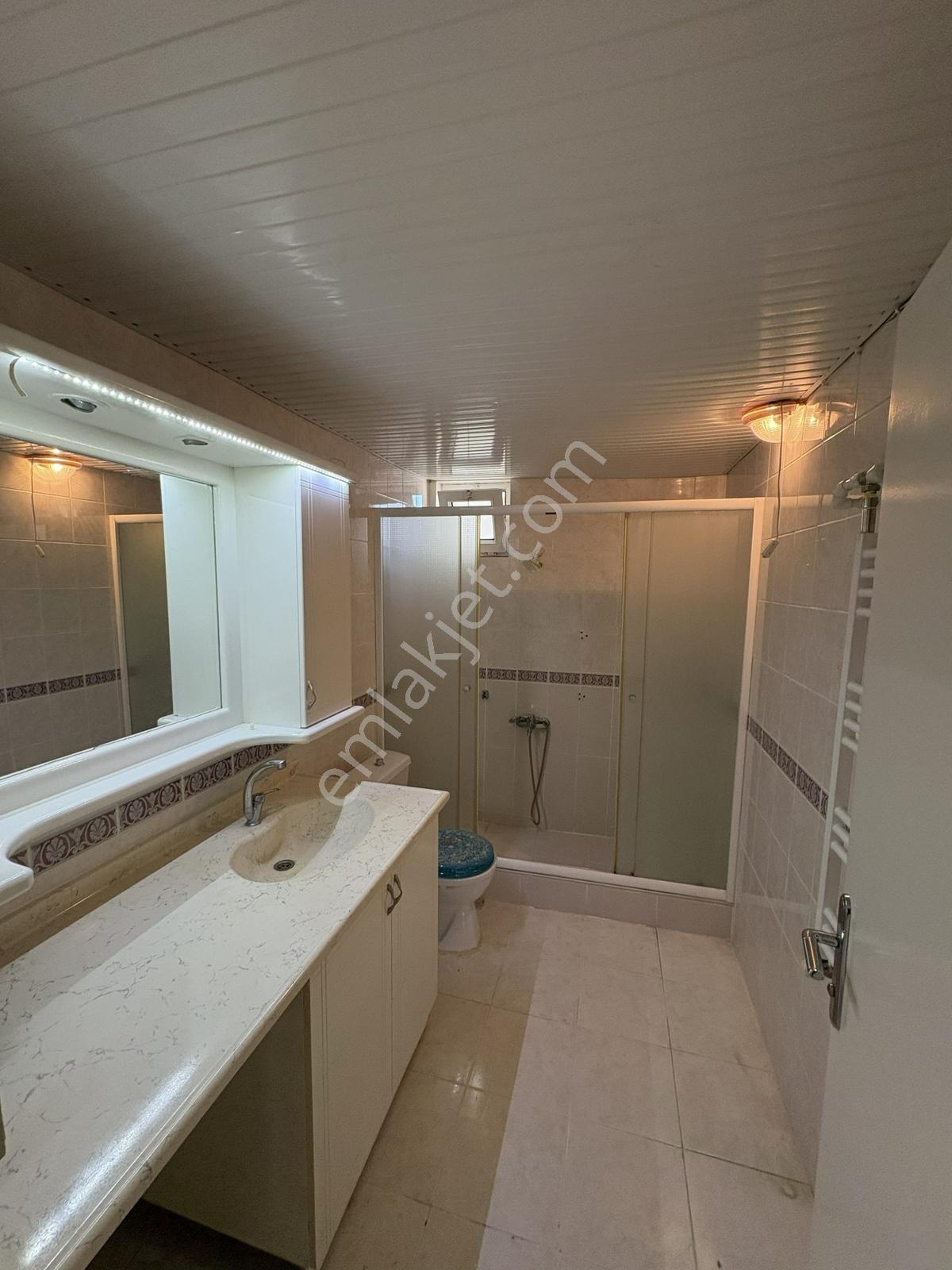 Satılık Bakımlı Ve Geniş 3+1 Daire — fotoğraf 18