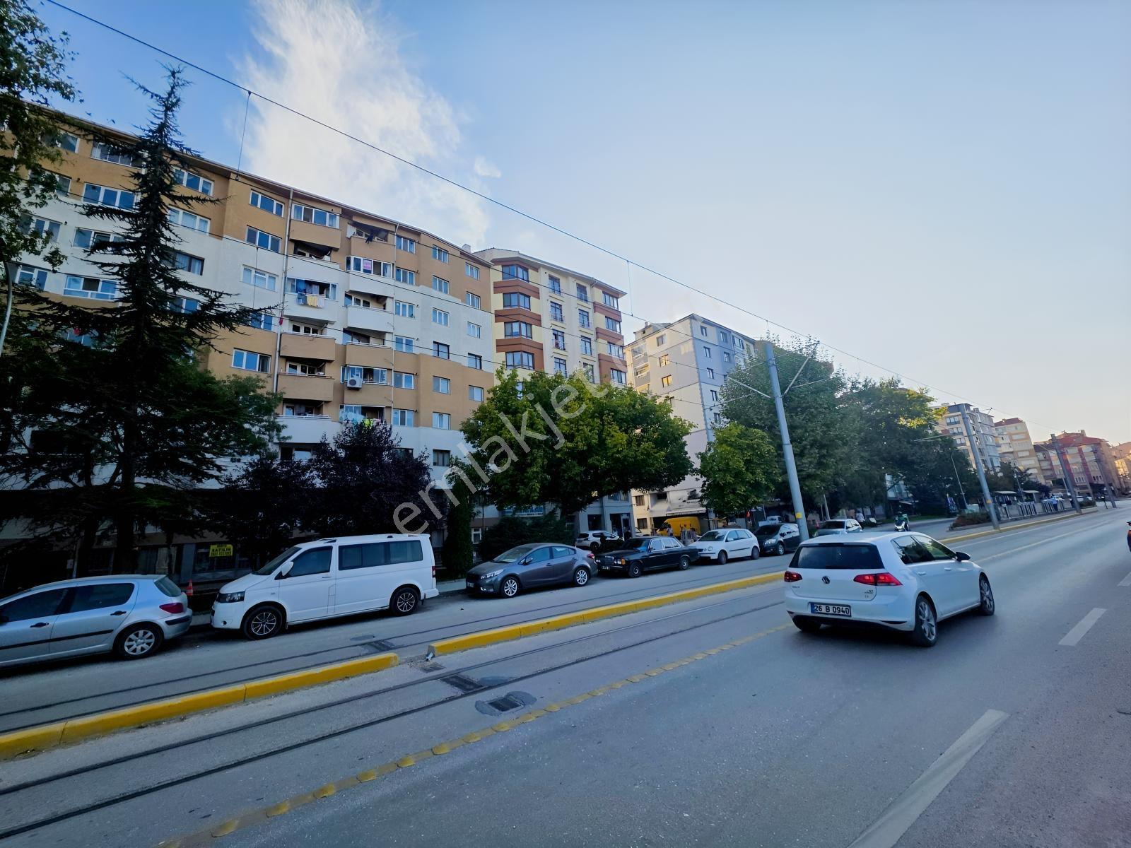 Rw Detay'dan Işıklar Mh Opera Karşısı Satılık 3+1 Daire — fotoğraf 2