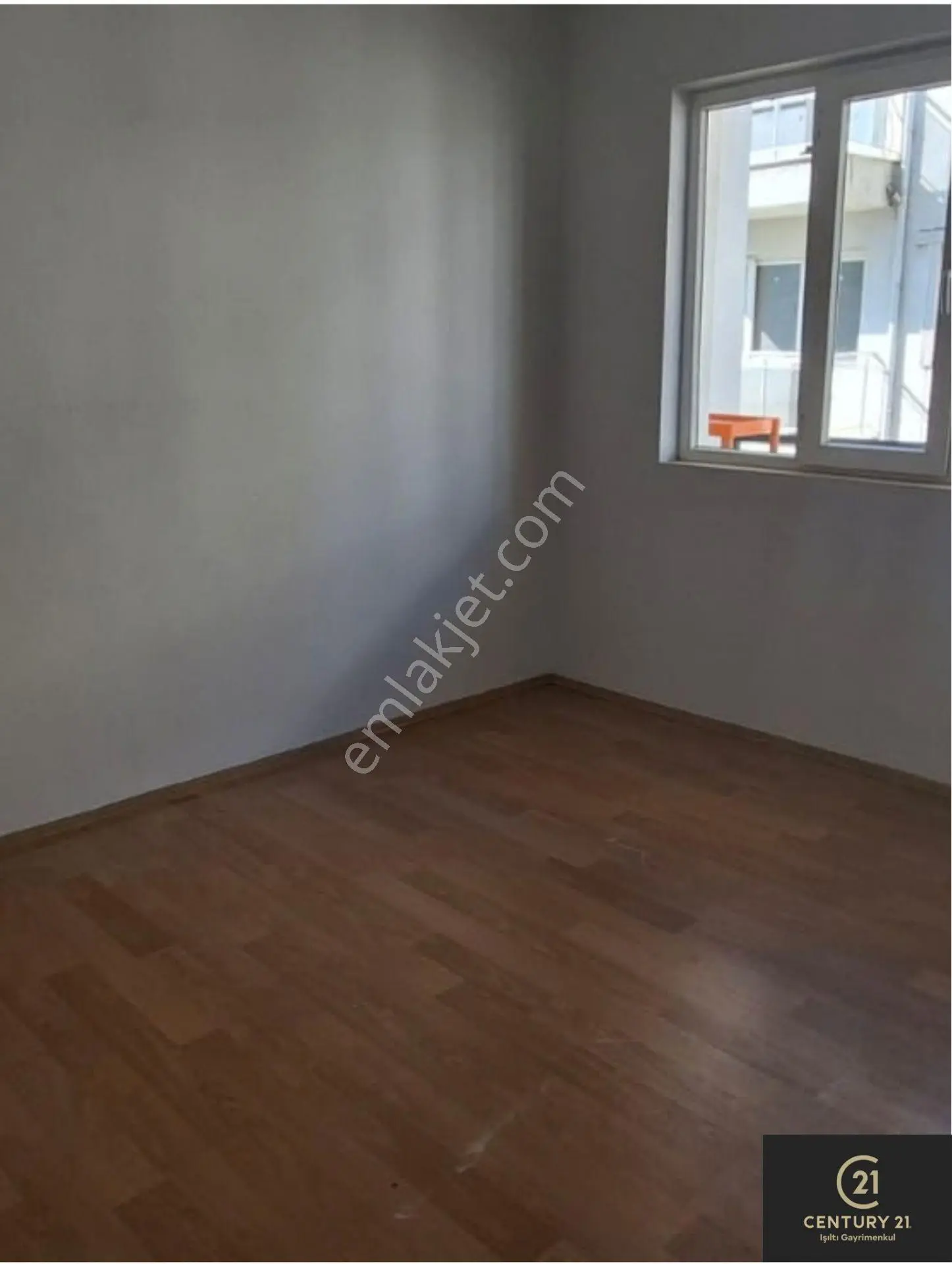 Century21 Işıltı'dan Umurlu'da 2+1 Daire — fotoğraf 3