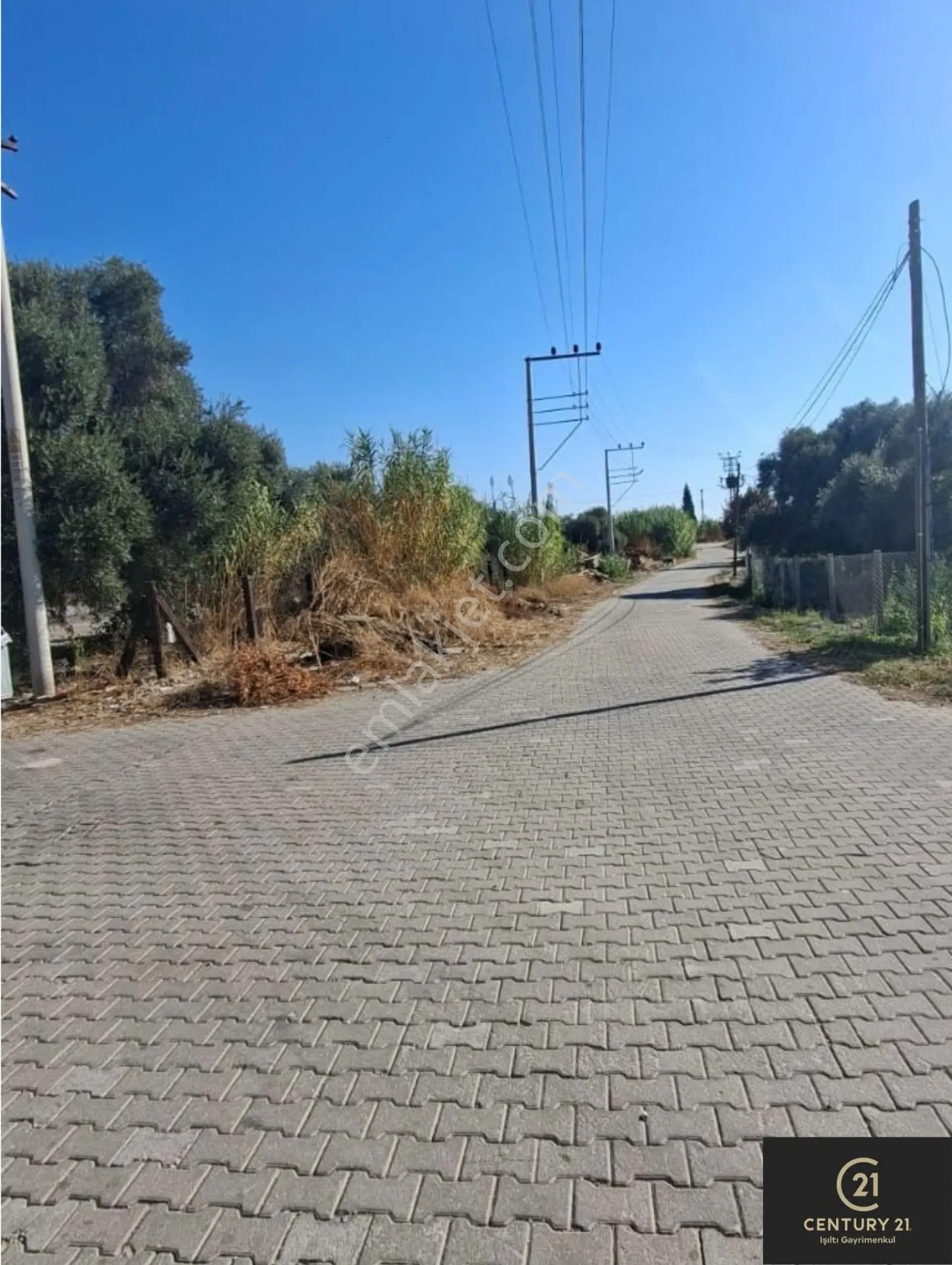Century21 Işıltı'dan Umurlu'da 2+1 Daire — fotoğraf 23