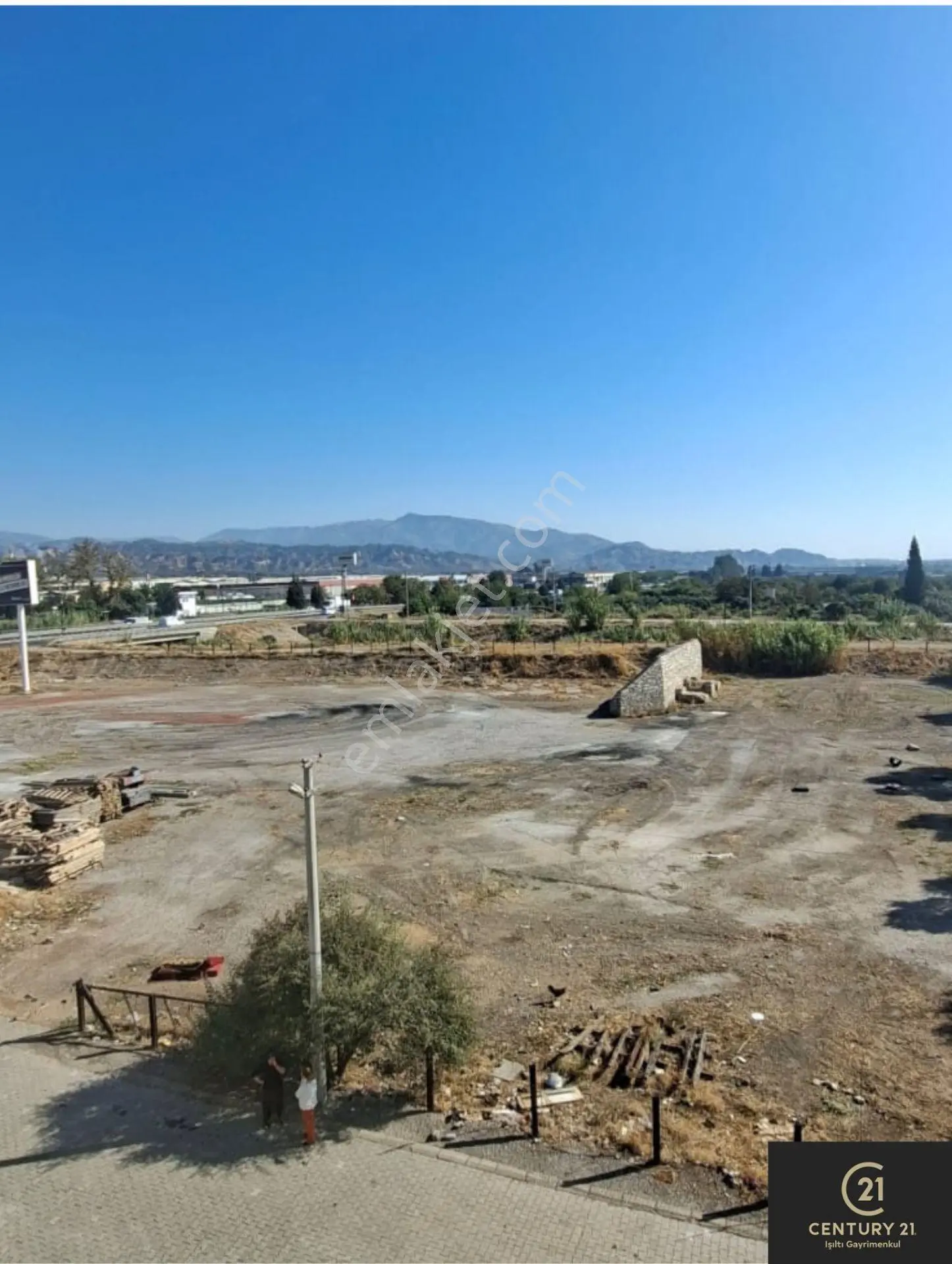 Century21 Işıltı'dan Umurlu'da 2+1 Daire — fotoğraf 26