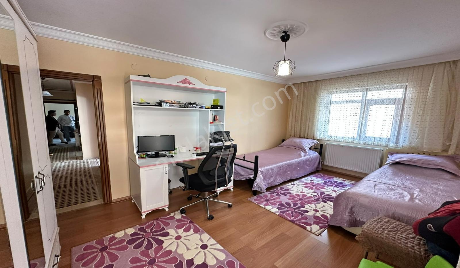 Yayla Seyitler Cadde Üzeri 3+1 Ara Kat Asansörlü Krediye Uygun — fotoğraf 20