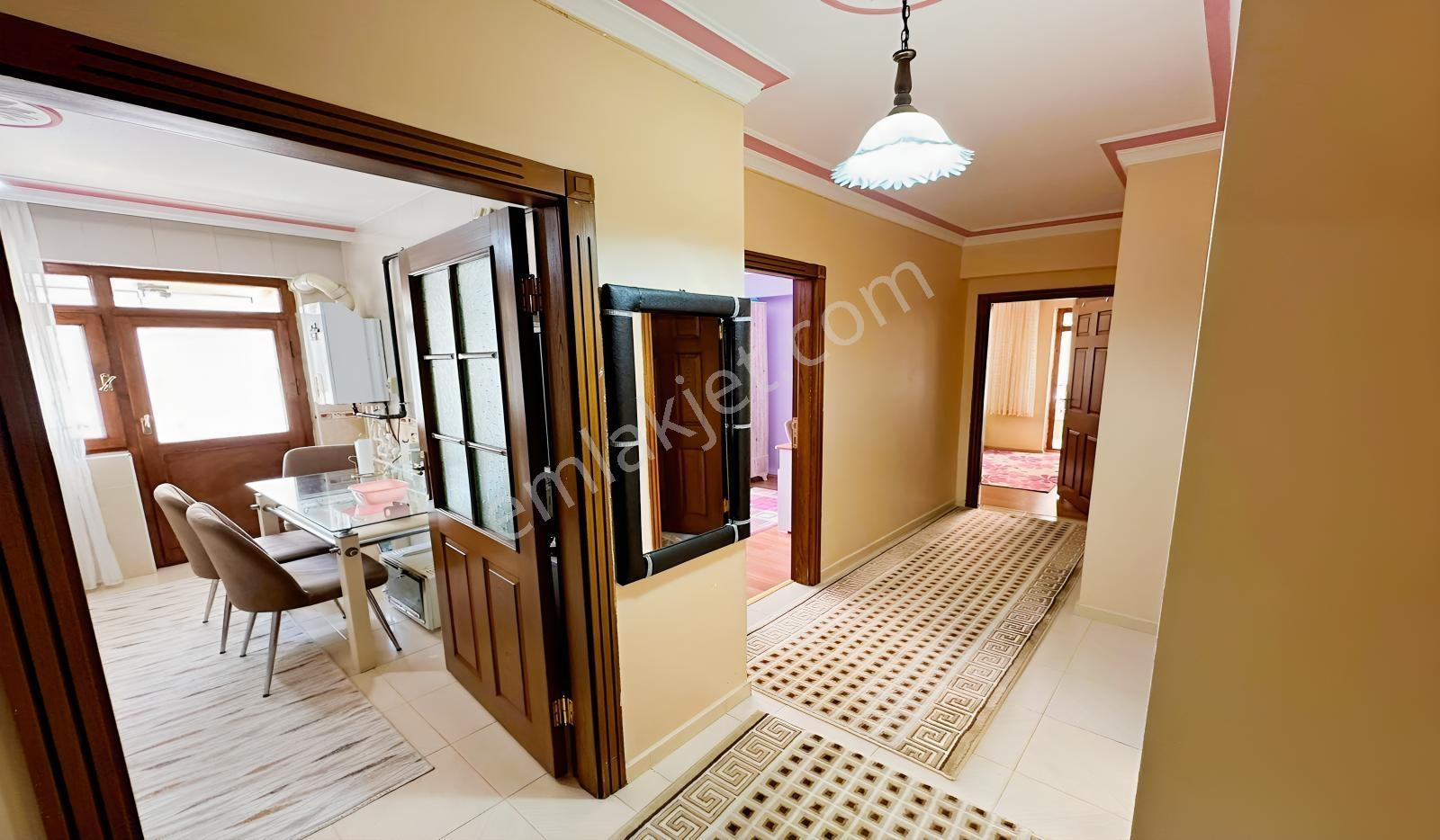 Yayla Seyitler Cadde Üzeri 3+1 Ara Kat Asansörlü Krediye Uygun — fotoğraf 23
