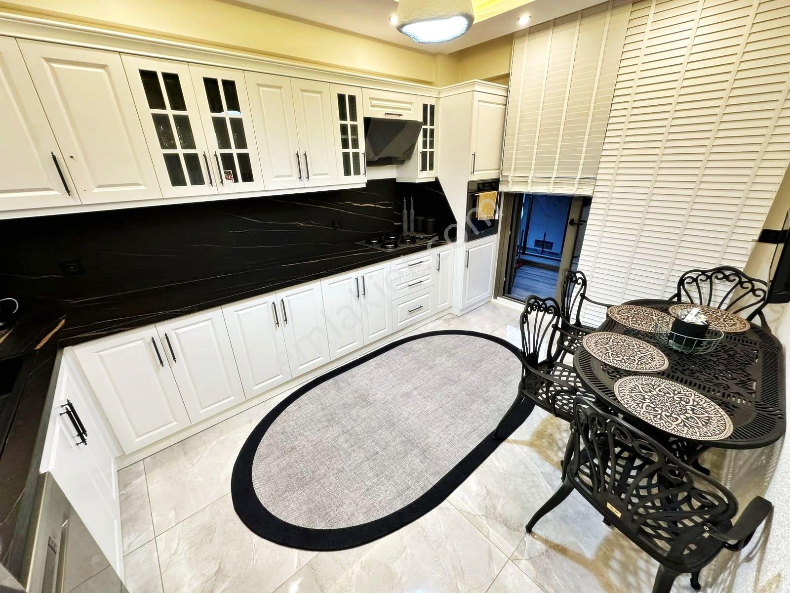 Aktif'ten Çamlıbelde Satılık Dağ Manzaralı Eşyalı Giyinme Odalı Lüx 5+1 Villa — fotoğraf 19