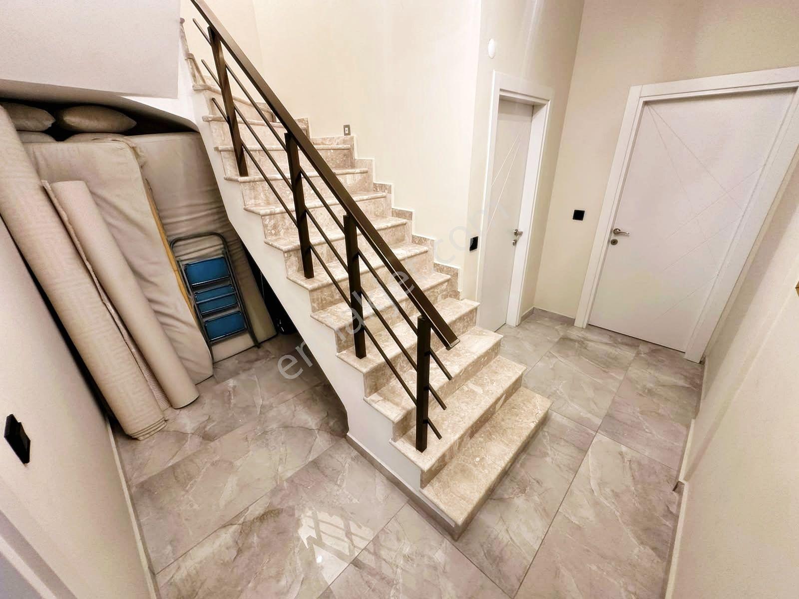 Aktif'ten Çamlıbelde Satılık Dağ Manzaralı Eşyalı Giyinme Odalı Lüx 5+1 Villa — fotoğraf 20