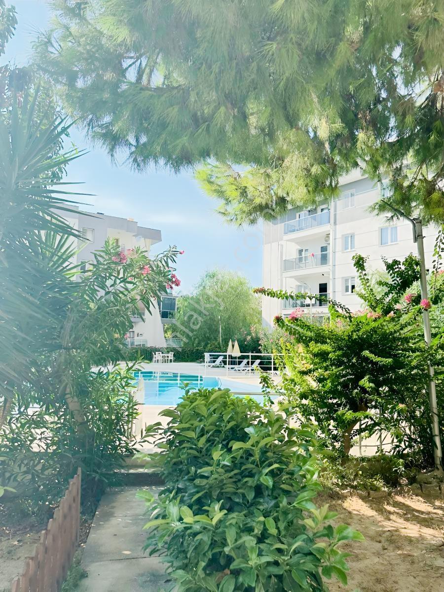 Kuşadası Marinada Sahile 150 M Mesafede 3+1 Satılık Daire — fotoğraf 17