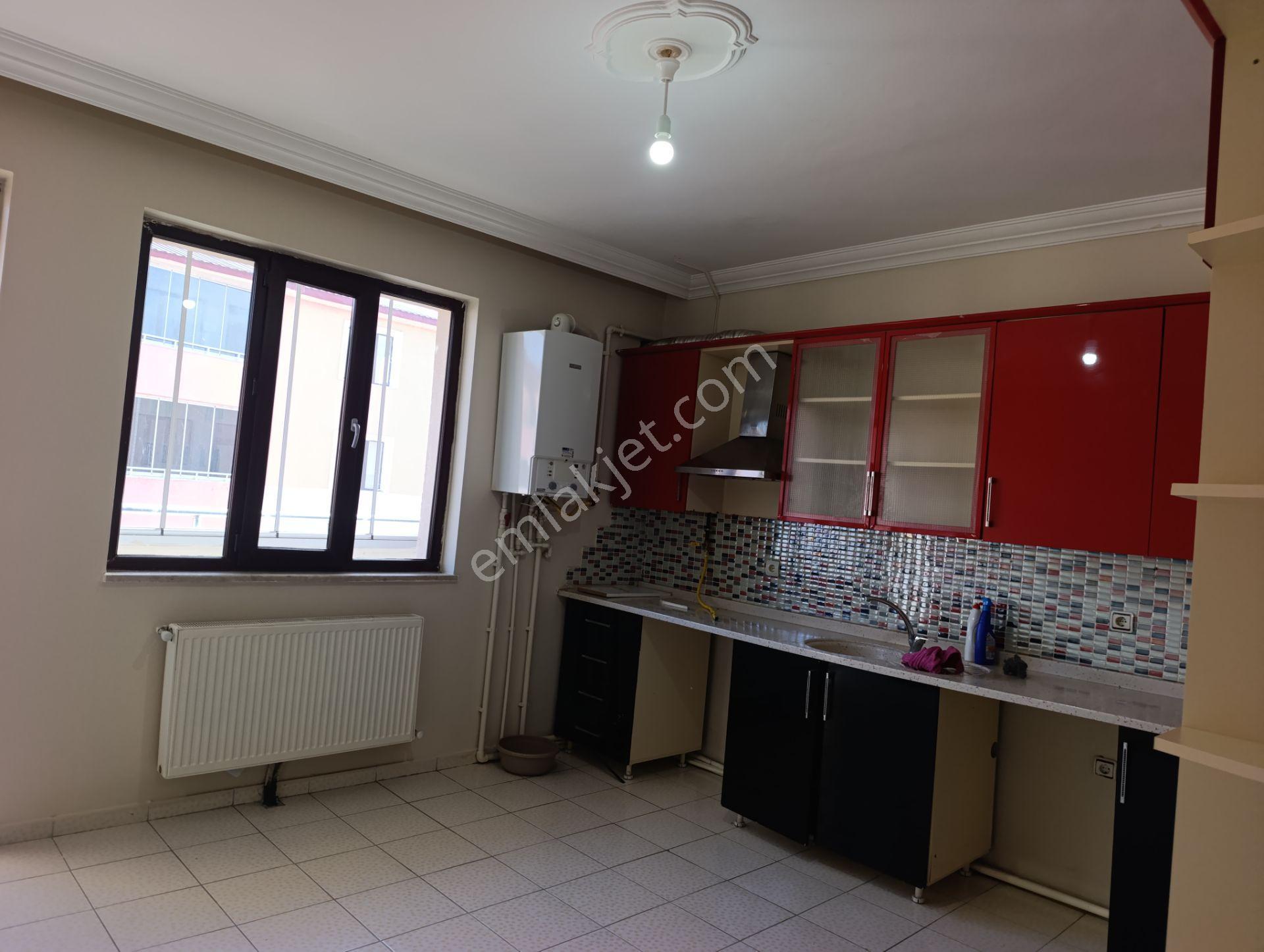 Yenişehir Mahallesi'nde Satılık Site İçerisinde Arakatta 3+1 Daire — fotoğraf 18