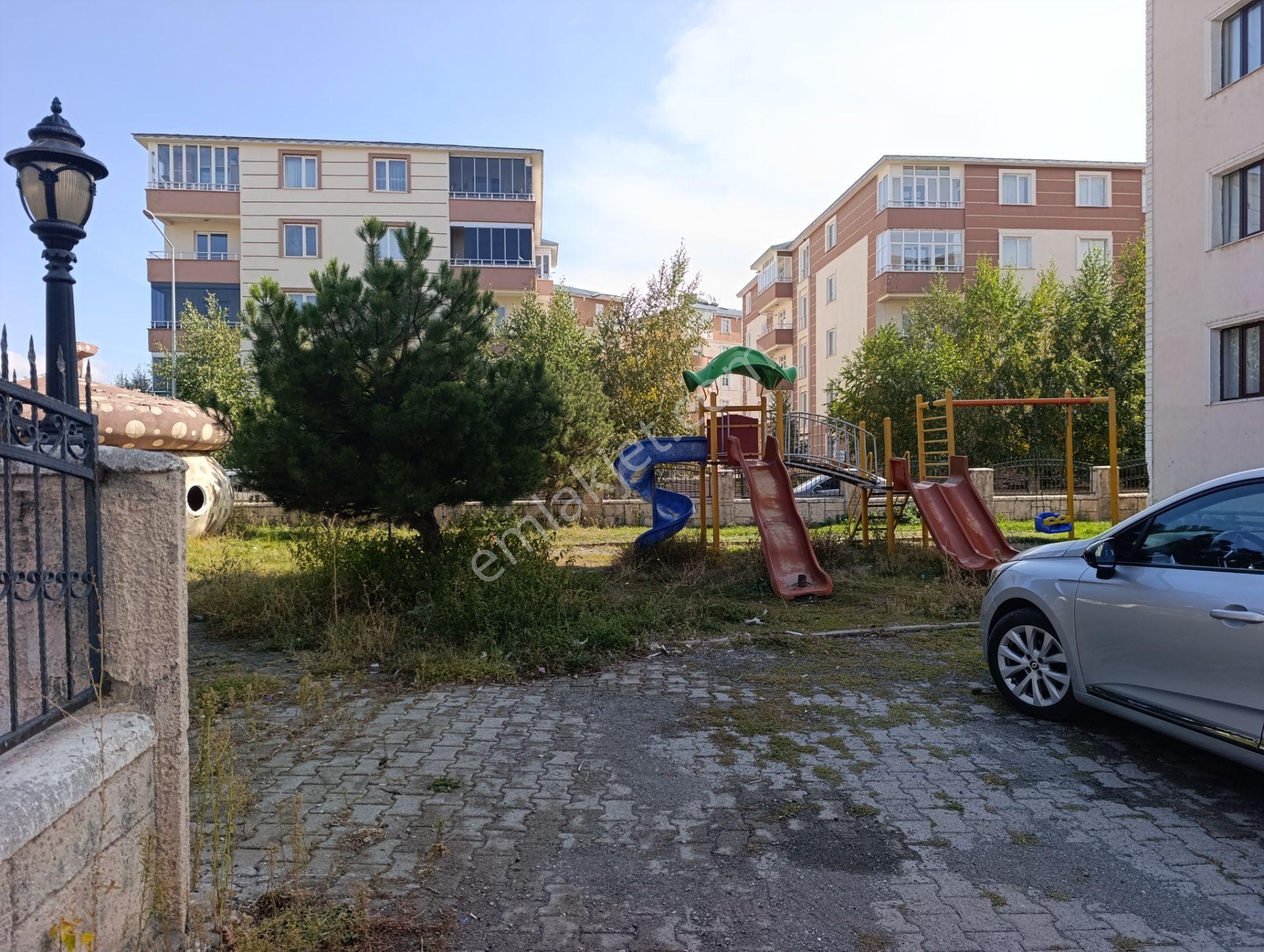 Yenişehir Mahallesi'nde Satılık Site İçerisinde Arakatta 3+1 Daire — fotoğraf 28