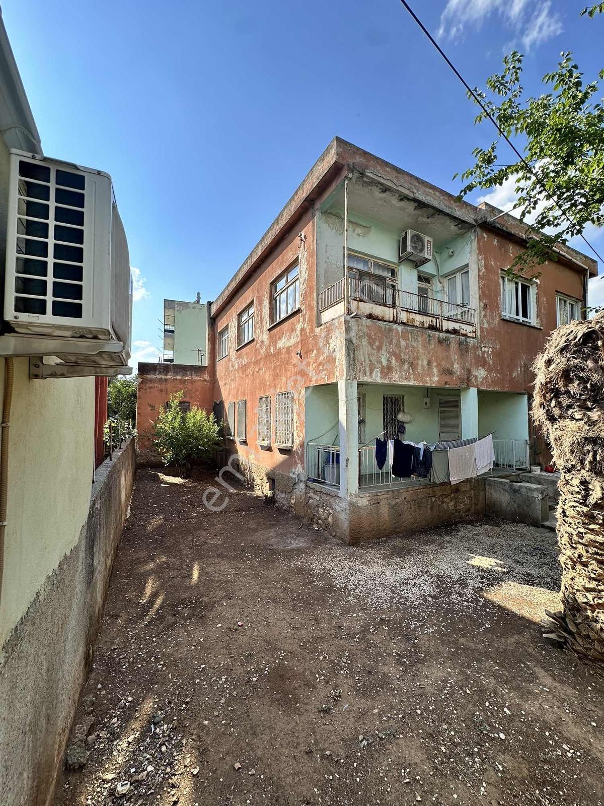 Kozan Gayrimenkulden Andıl Caddesi Üzeri Köşe Başı 633 M2 — fotoğraf 13