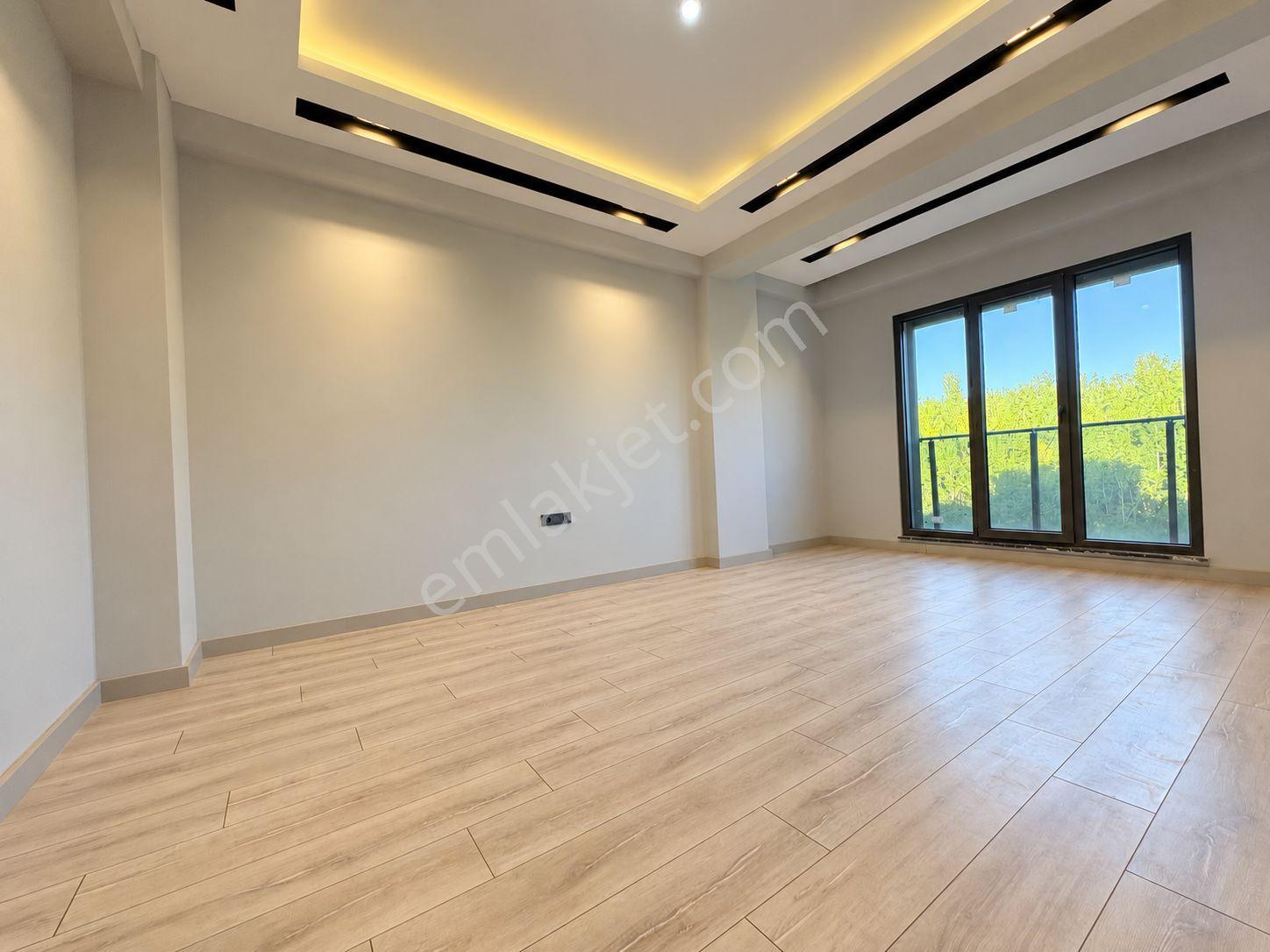 Yükselden Altınkumda Ara Kat 2+1 Yerden Isıtma Ebeveyn Banyo — fotoğraf 7