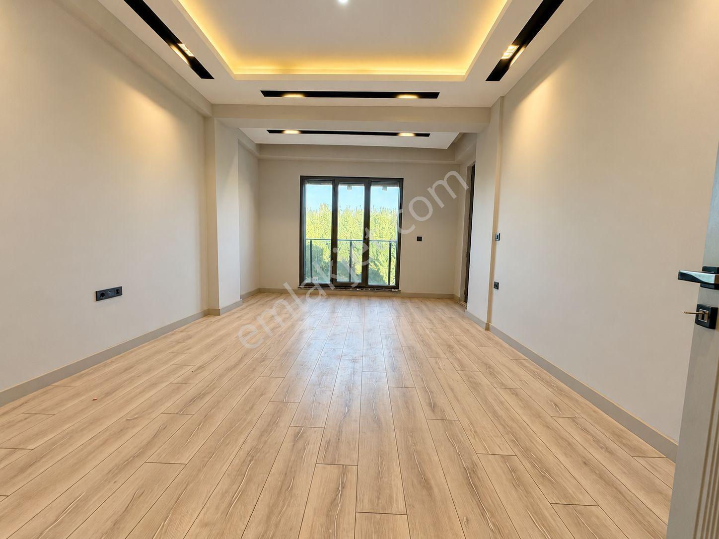 Yükselden Altınkumda Ara Kat 2+1 Yerden Isıtma Ebeveyn Banyo — fotoğraf 12