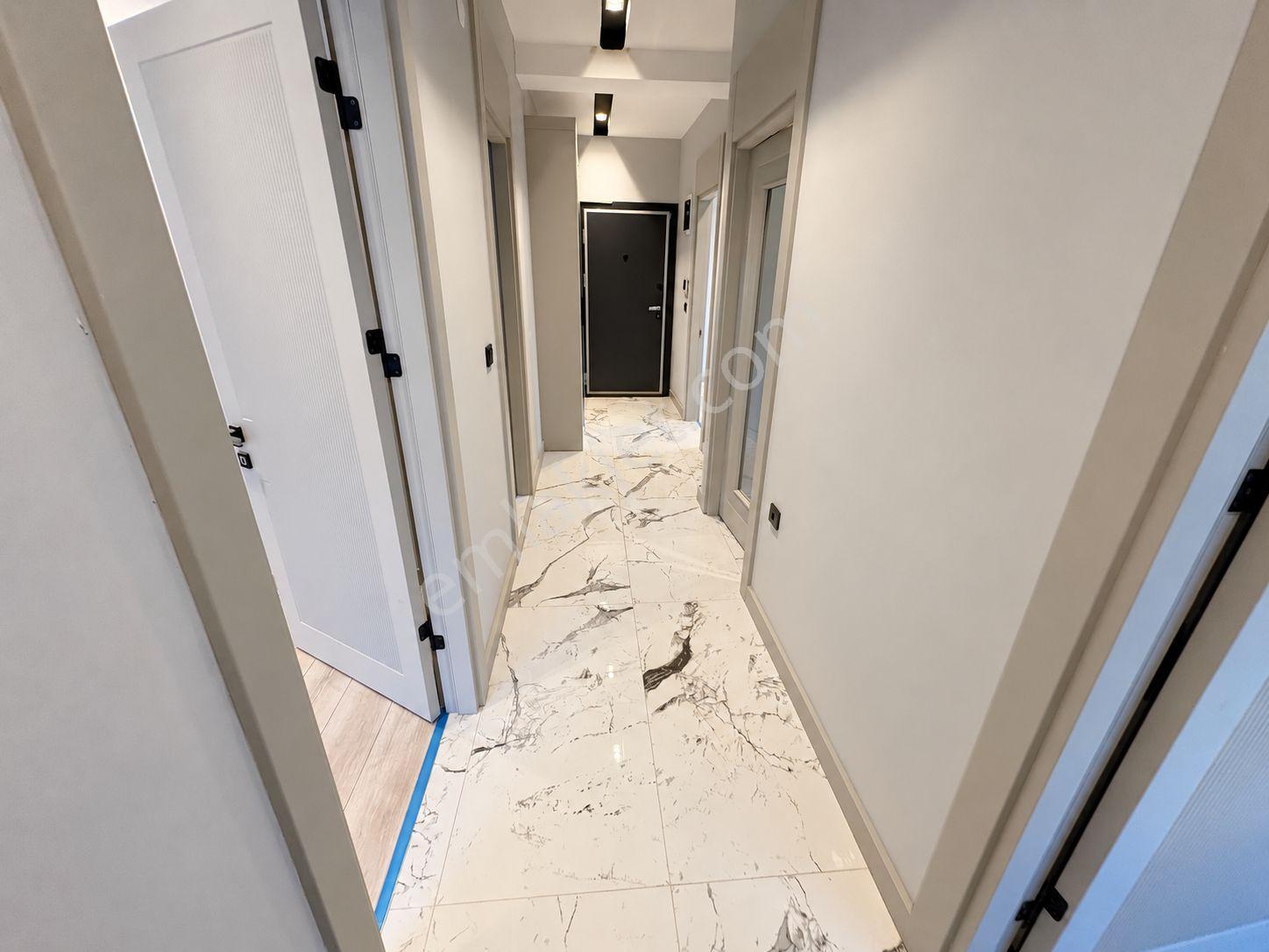 Yükselden Altınkumda Ara Kat 2+1 Yerden Isıtma Ebeveyn Banyo — fotoğraf 15