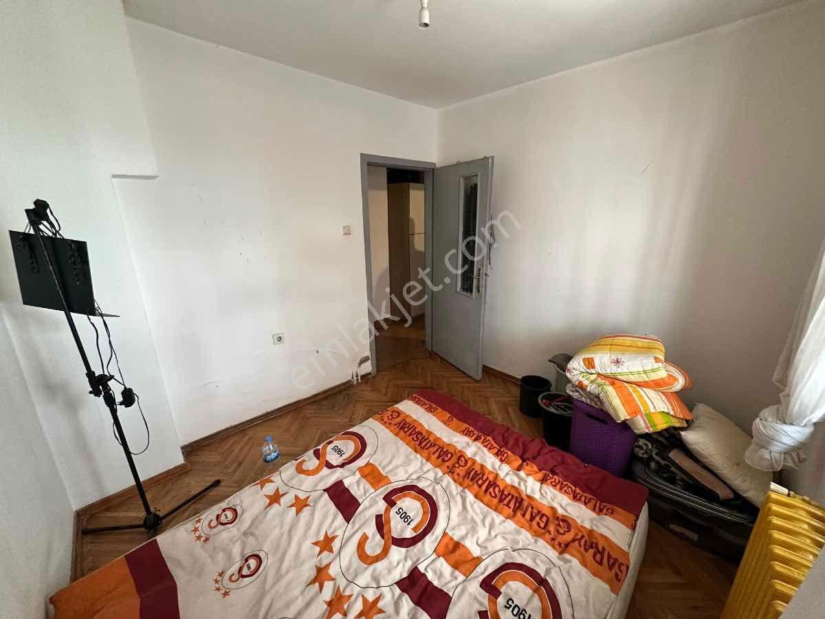 Tunalı- Bestekar Sk. 2+1 Kiracılı, Doğalgaz Kombili Satılık Daire — fotoğraf 8