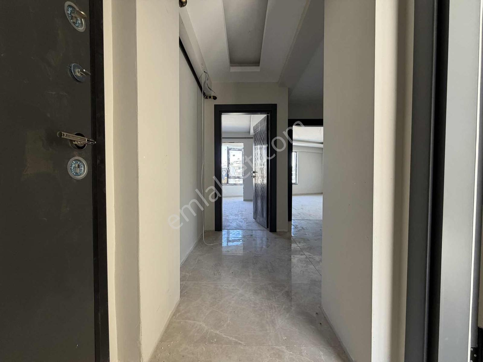 Kolçan Emlak'tan Bahçelievler'de 2+1 Daireler — fotoğraf 15