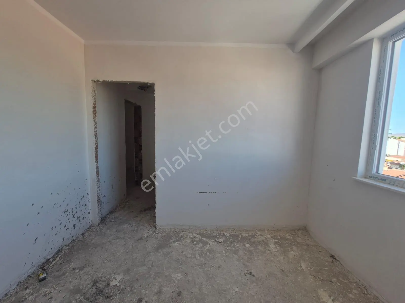 Rba Dan Esentepe Mh Acillll Satılık 2+0 Daire — fotoğraf 4