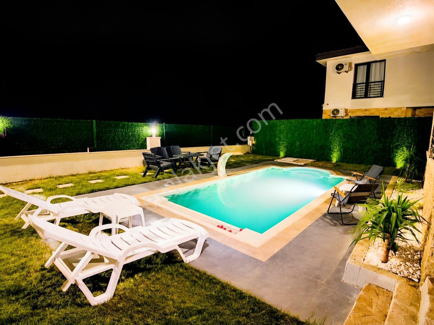 Tekirdağda Müstakil Havuzlu Villa Özel Yaşam,bahçe Ve Havuz — fotoğraf 2