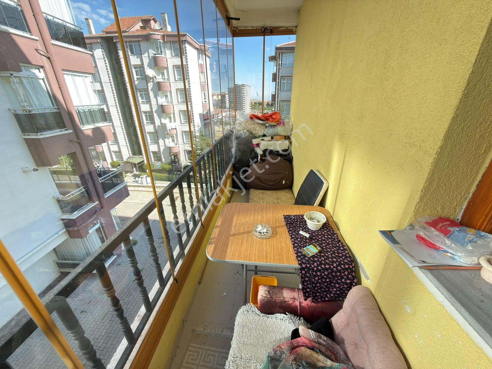 Altınşah Emlak'tan Cadde Üzerinde 125m² 2.kat 3+1 — fotoğraf 5