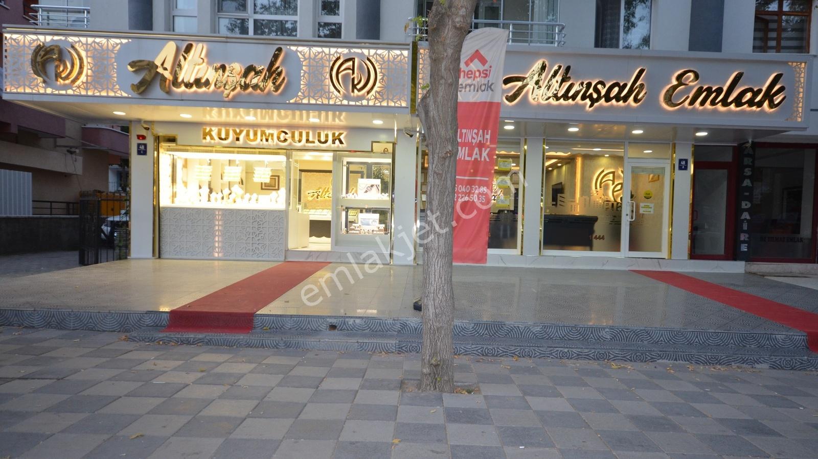 Altınşah Emlak'tan Cadde Üzerinde 125m² 2.kat 3+1 — fotoğraf 28