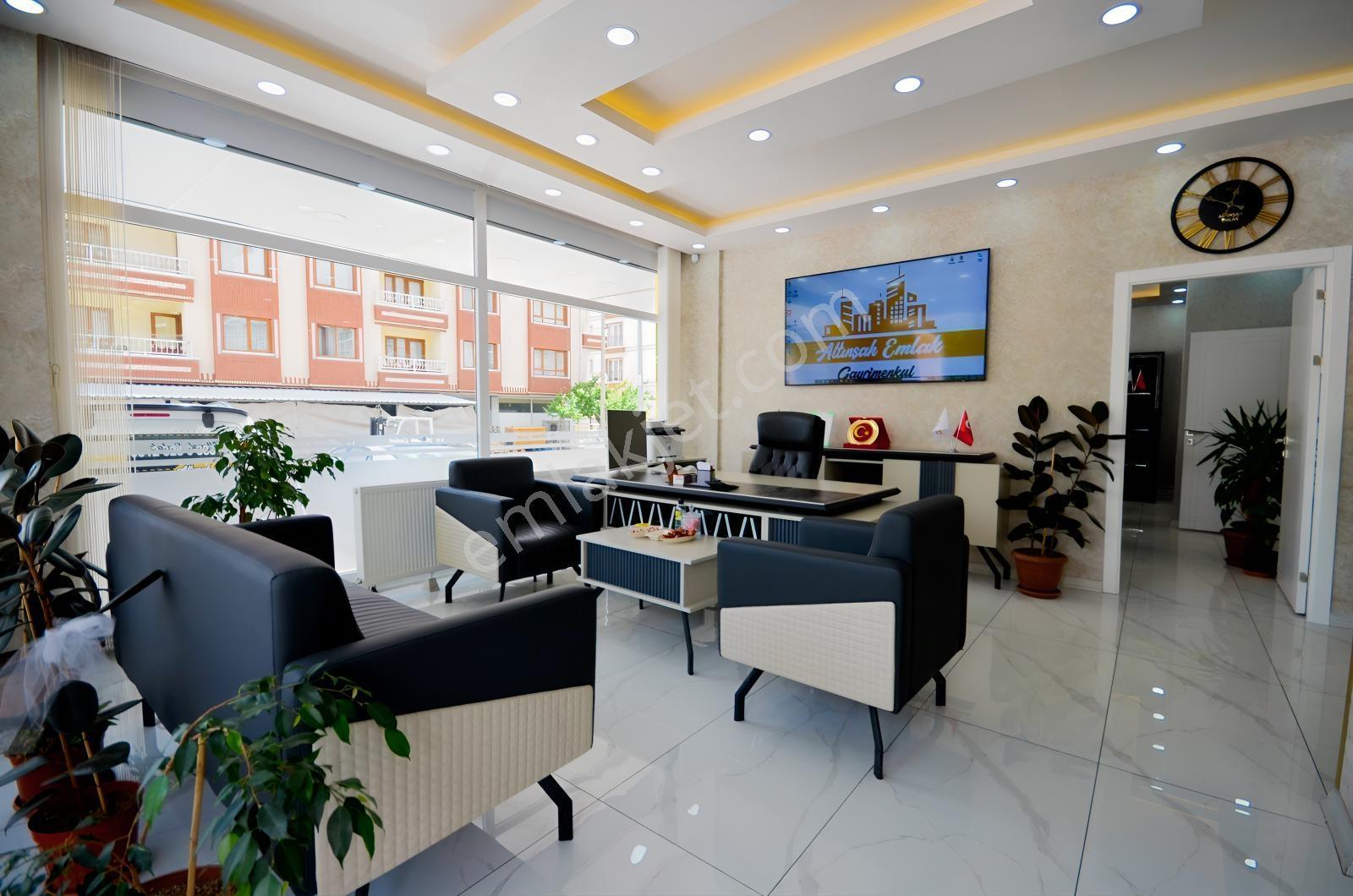 Altınşah Emlak'tan Cadde Üzerinde 125m² 2.kat 3+1 — fotoğraf 31