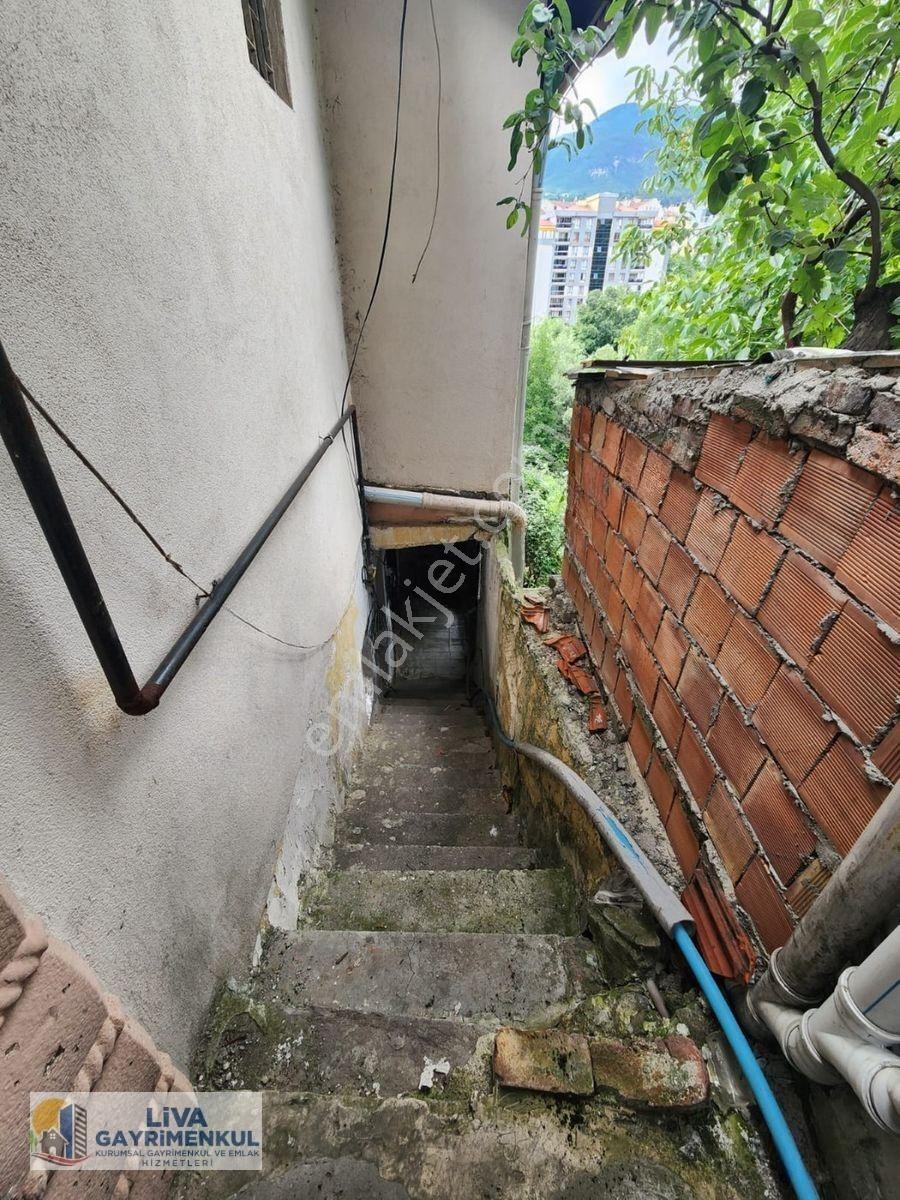 Karabük Yeşil Mahallede Müstakil Binada Satılık 2+1 Daire — fotoğraf 5