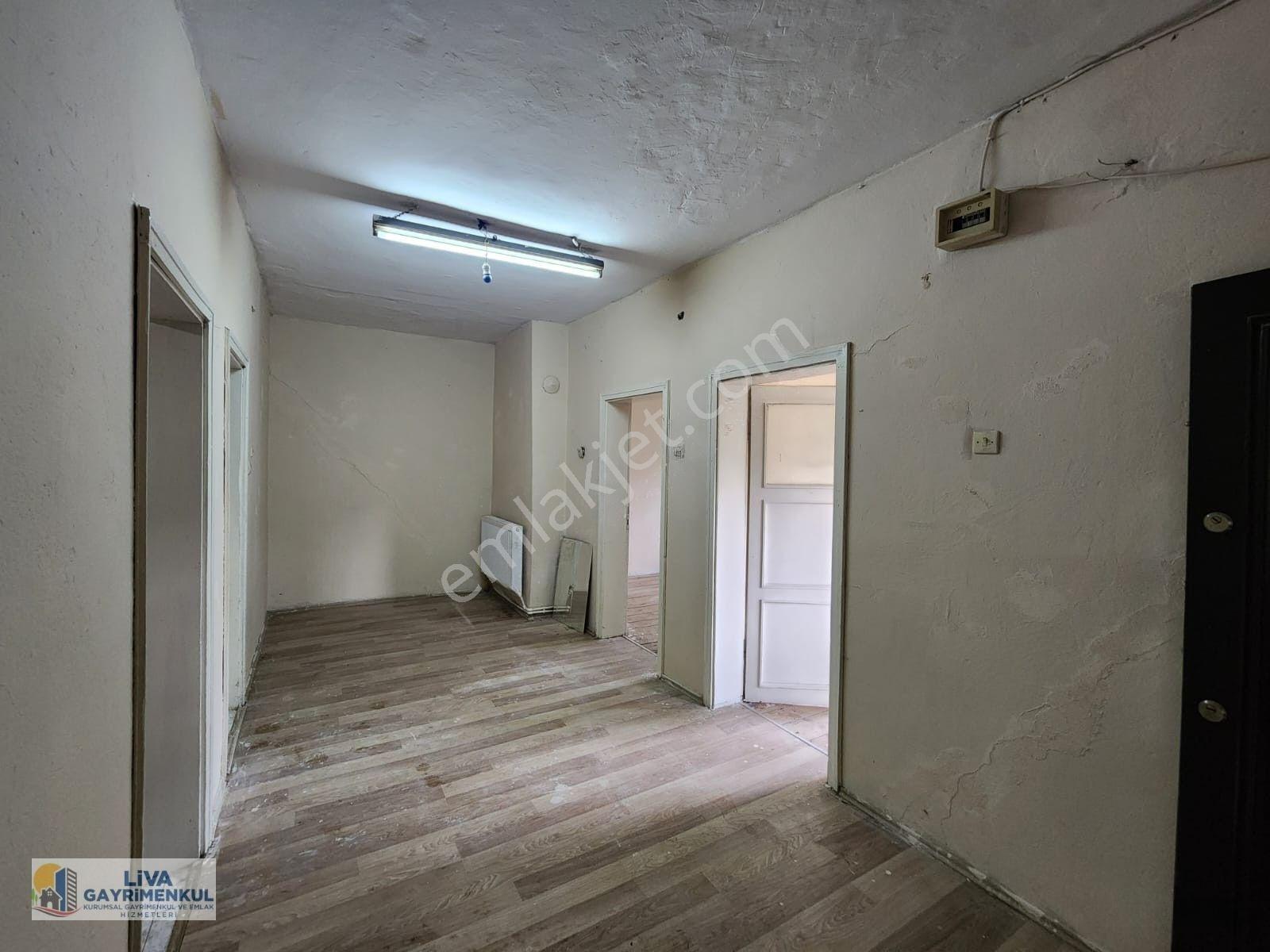 Karabük Yeşil Mahallede Müstakil Binada Satılık 2+1 Daire — fotoğraf 10