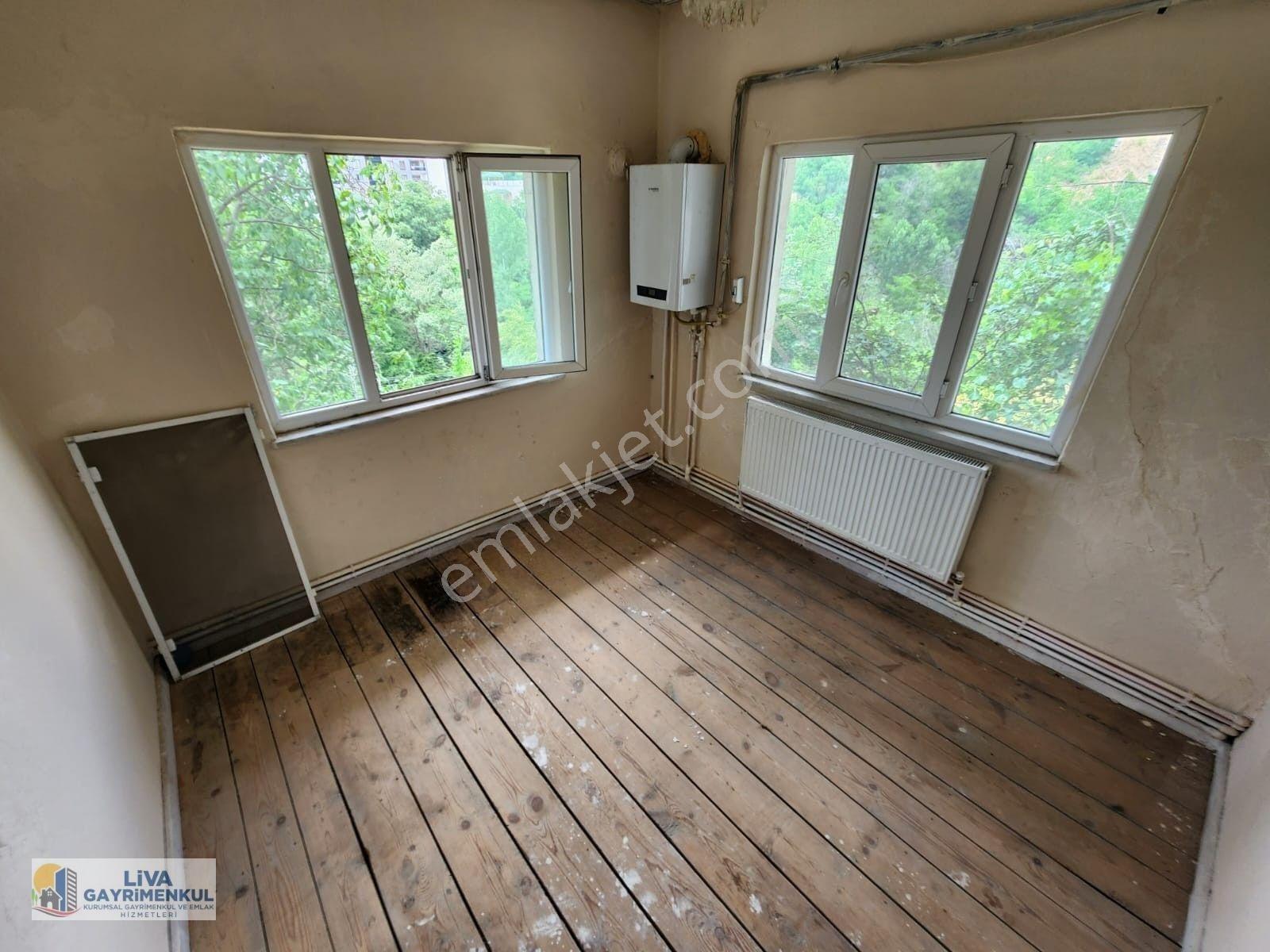 Karabük Yeşil Mahallede Müstakil Binada Satılık 2+1 Daire — fotoğraf 13
