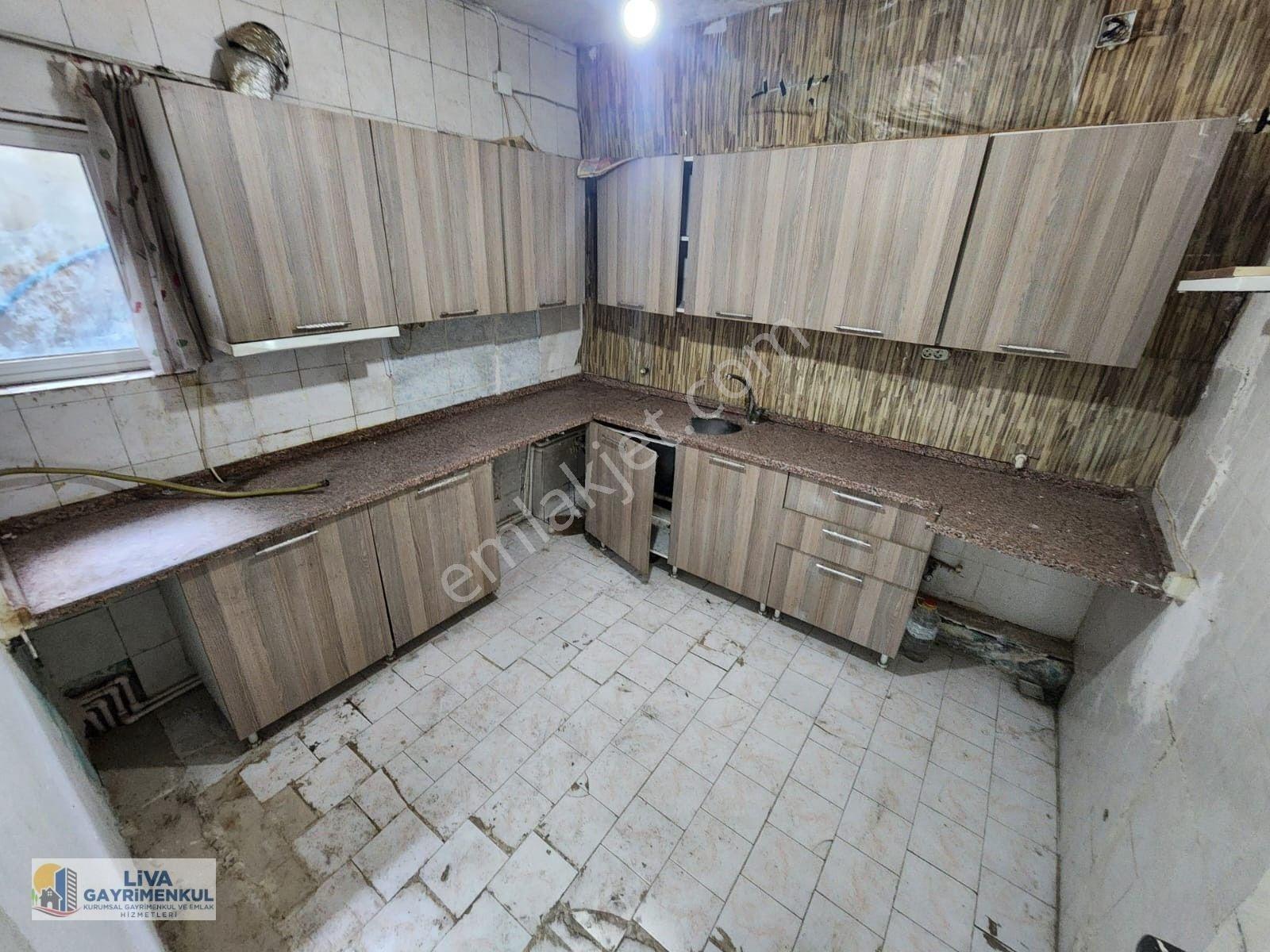 Karabük Yeşil Mahallede Müstakil Binada Satılık 2+1 Daire — fotoğraf 17