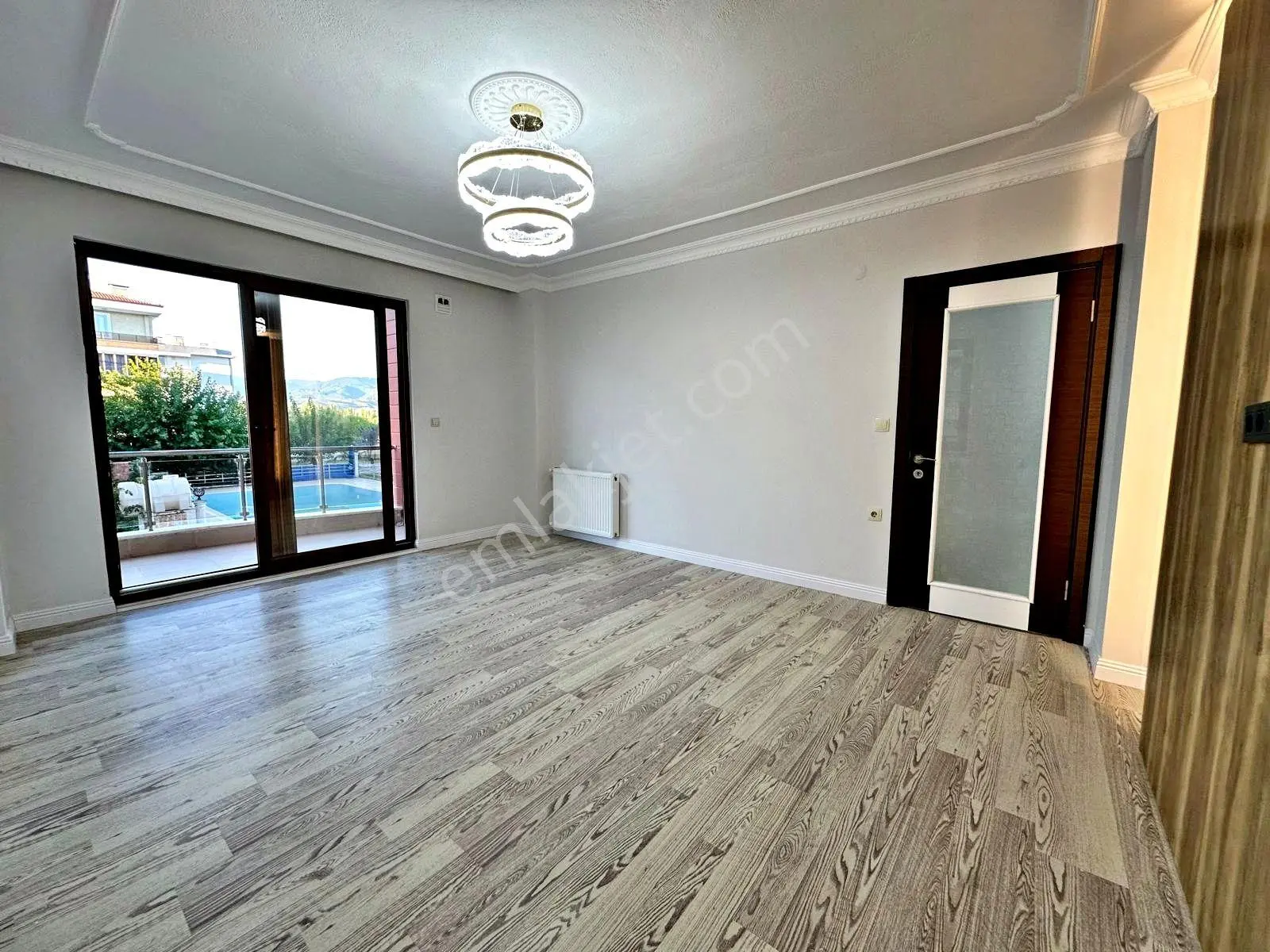 ⫸best Emlaktan⫷altınkumda Ön Cephe Arakat Asansörlü Çift Balkonlu 2+1 Şık Tasarımlı Dairee — fotoğraf 22