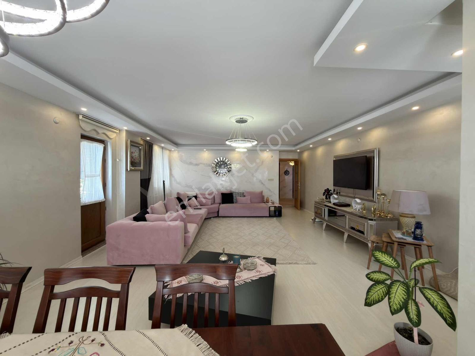 Daireye Özel Bahçe Kullanımıyla Emsalsiz Büyüklükte 6+2 Dubleks — fotoğraf 5