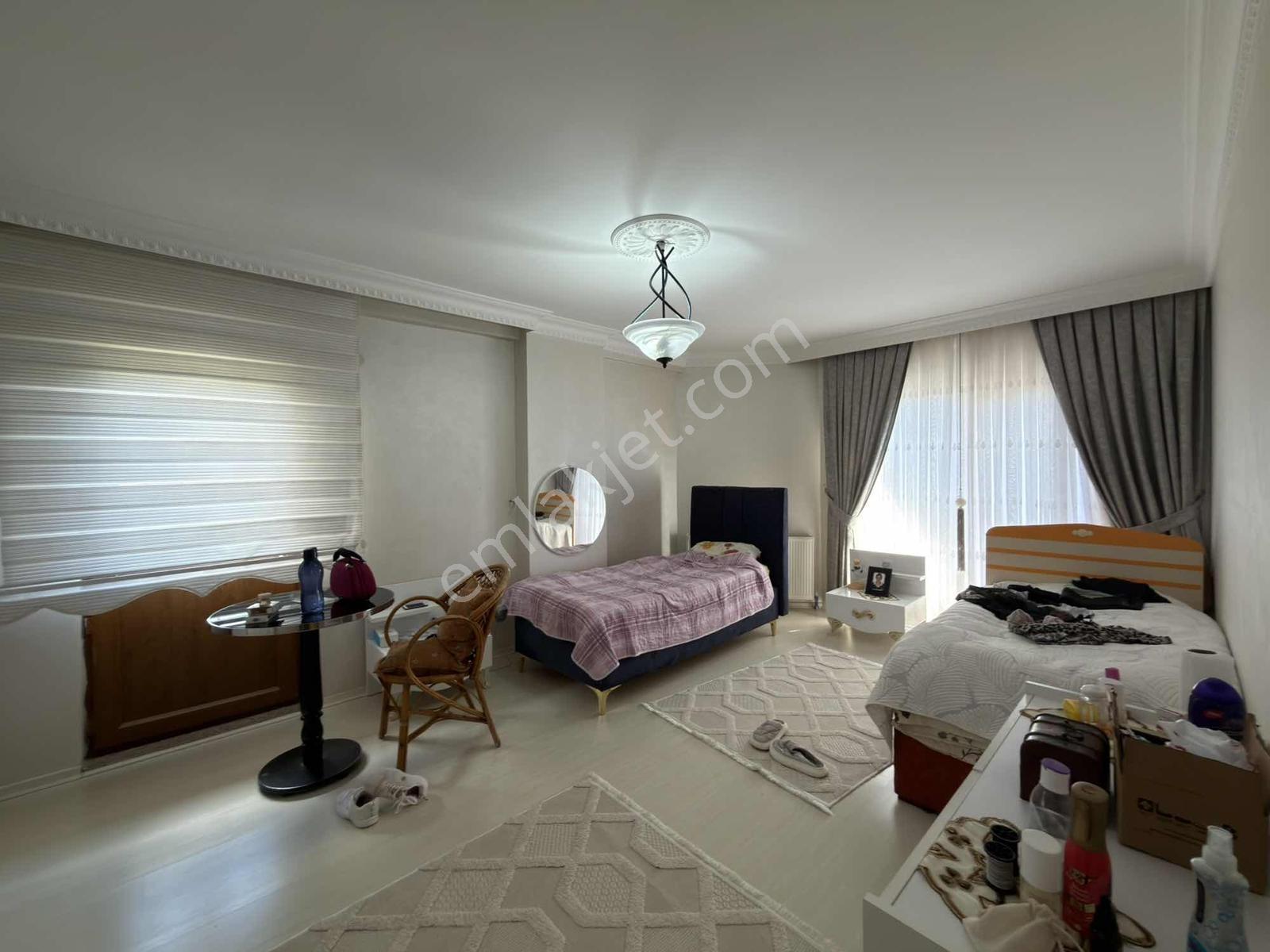 Daireye Özel Bahçe Kullanımıyla Emsalsiz Büyüklükte 6+2 Dubleks — fotoğraf 11