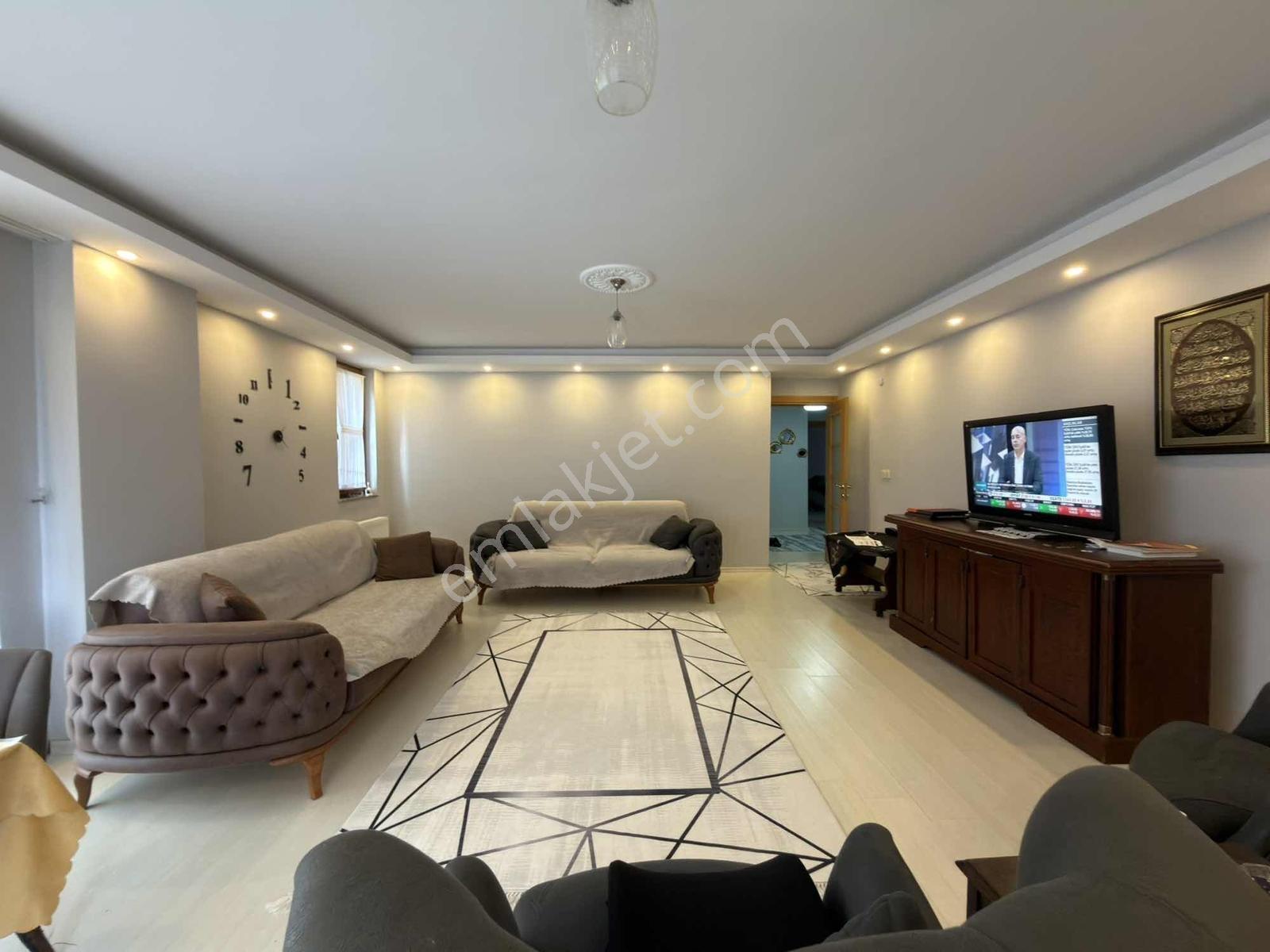 Daireye Özel Bahçe Kullanımıyla Emsalsiz Büyüklükte 6+2 Dubleks — fotoğraf 17