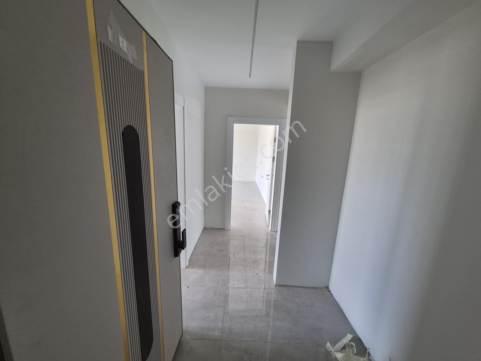 Kartepe'de Site İçerisinde Prestijli Yaşam 3+1 Satılık Daire — fotoğraf 13