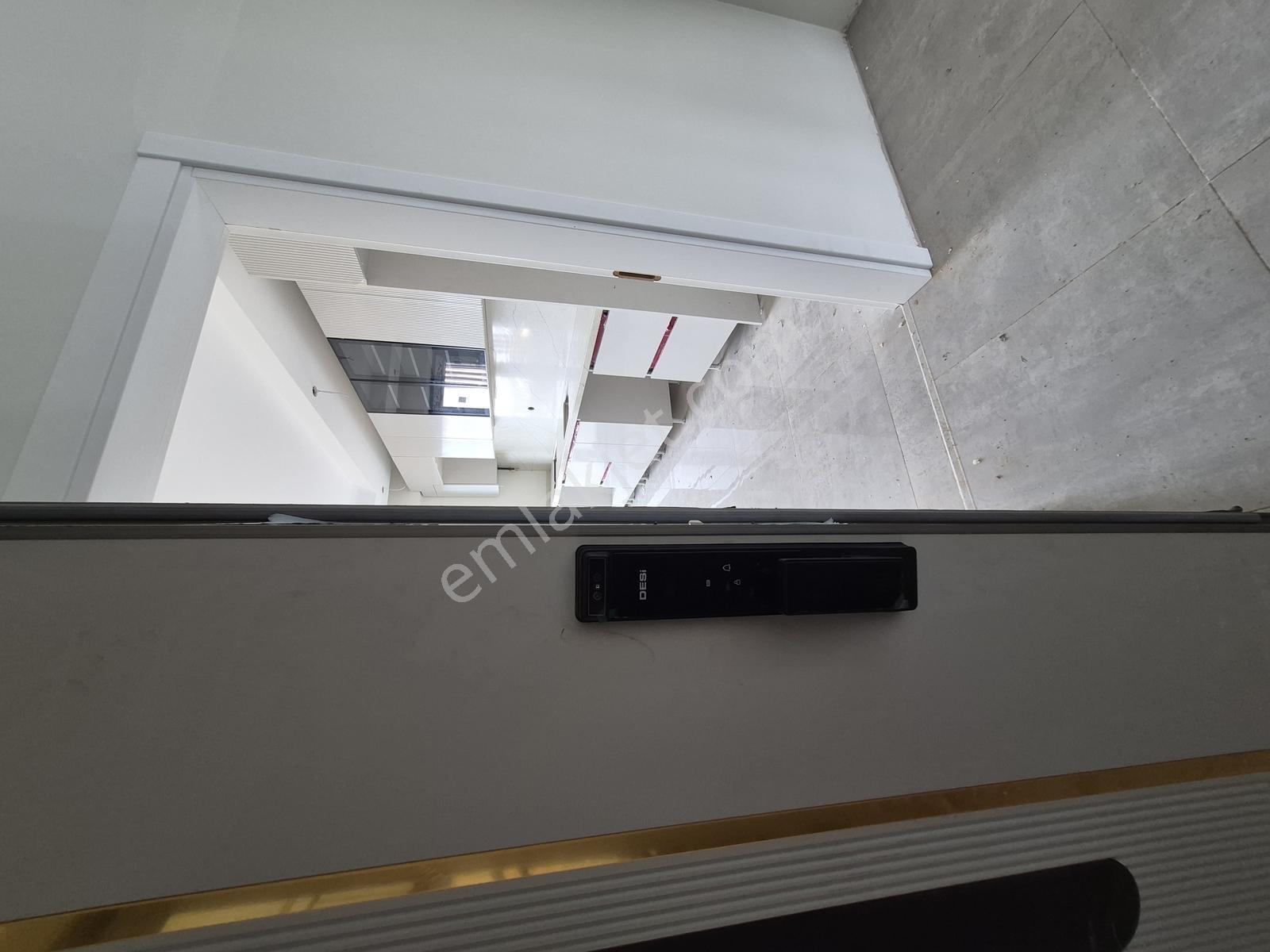 Kartepe'de Site İçerisinde Prestijli Yaşam 3+1 Satılık Daire — fotoğraf 14