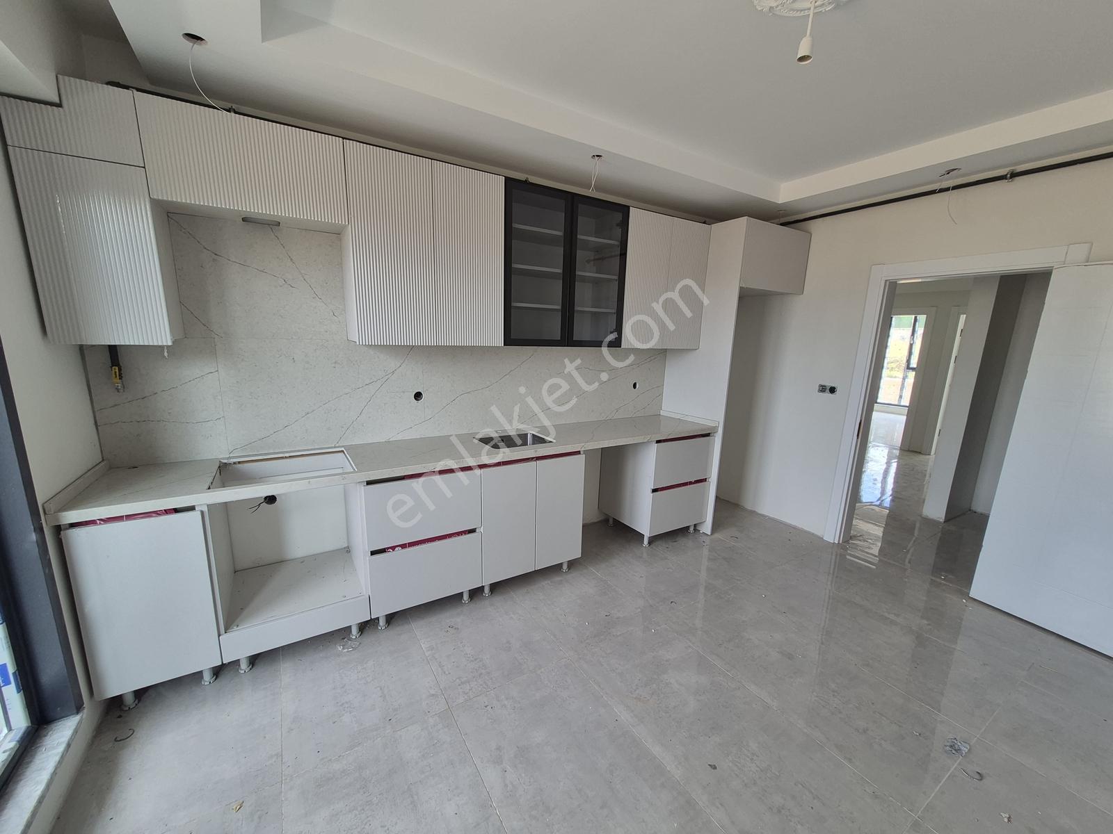 Kartepe'de Site İçerisinde Prestijli Yaşam 3+1 Satılık Daire — fotoğraf 17