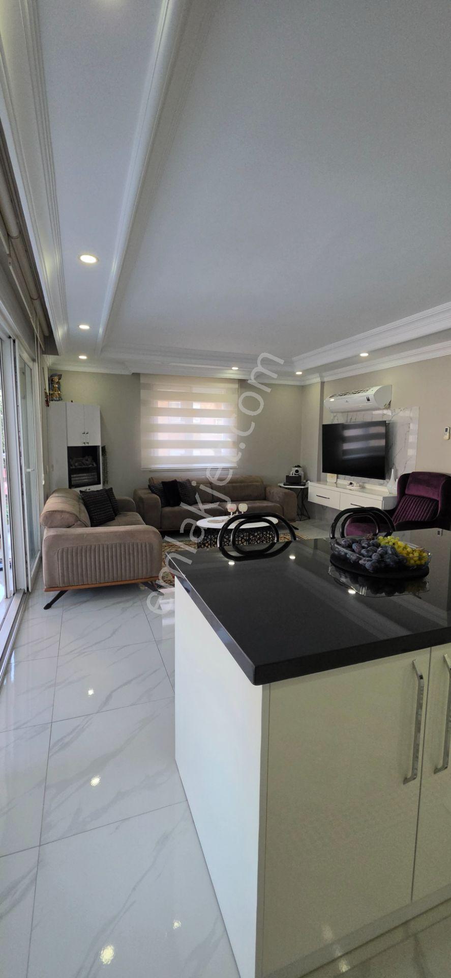 Side Site İçerisinde Satılık 2+1 Yazlık Ebeveyn Banyolu Masrafsız Site İçerisinde Havuzlu — fotoğraf 3